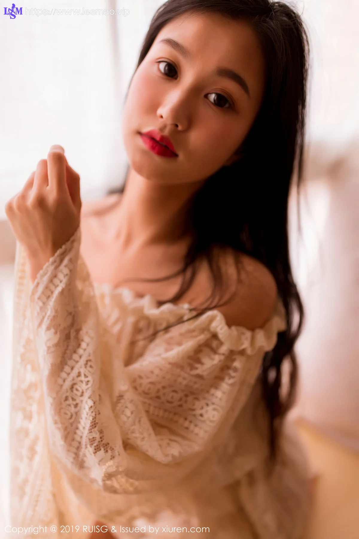 RUISG 瑞丝馆 Vol.066 深紫Julie 新晋模特首套写真 - 11