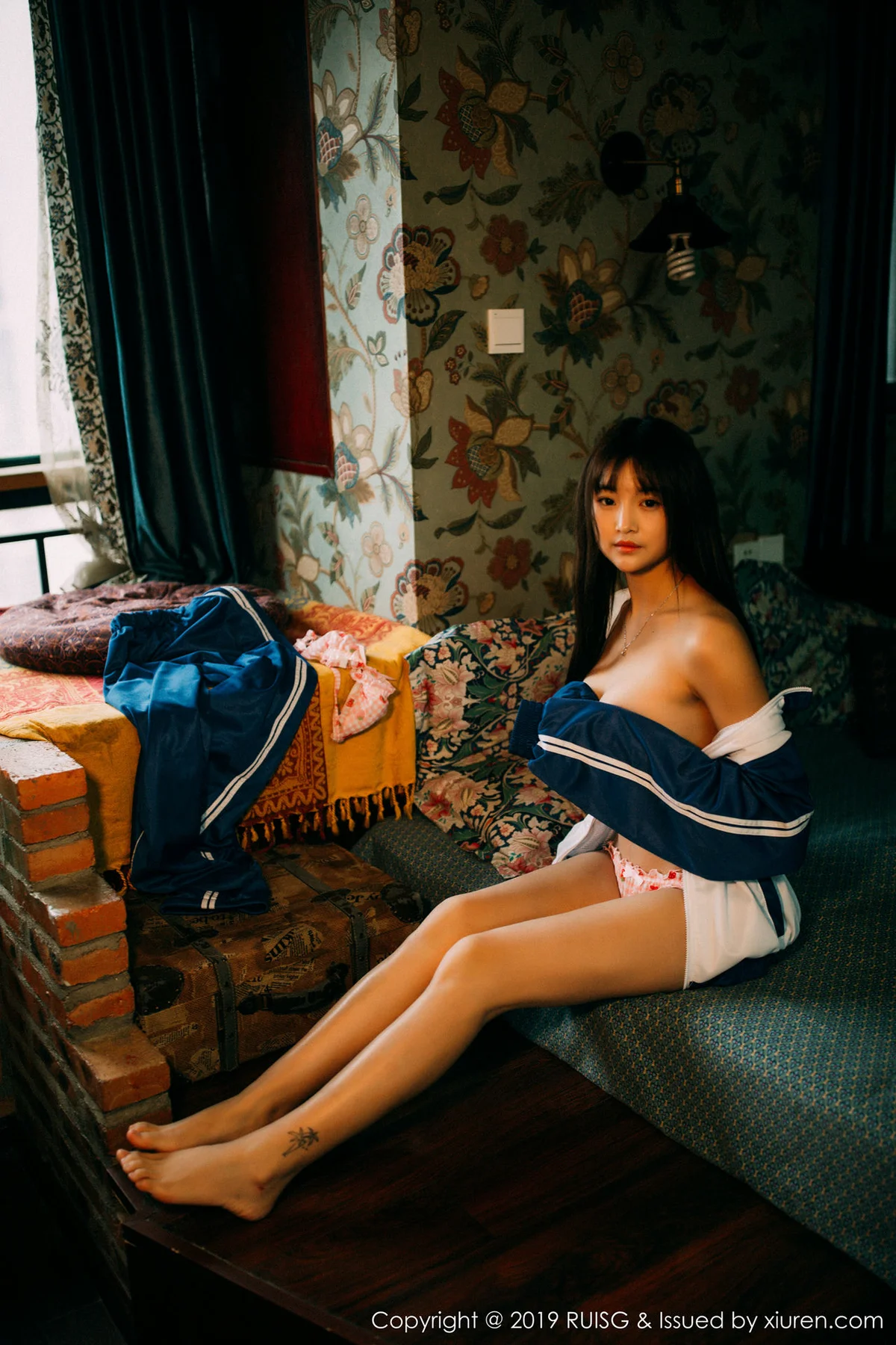 RUISG 瑞丝馆 Vol.069  圆圆Daphne 学校制服第二套 - 31