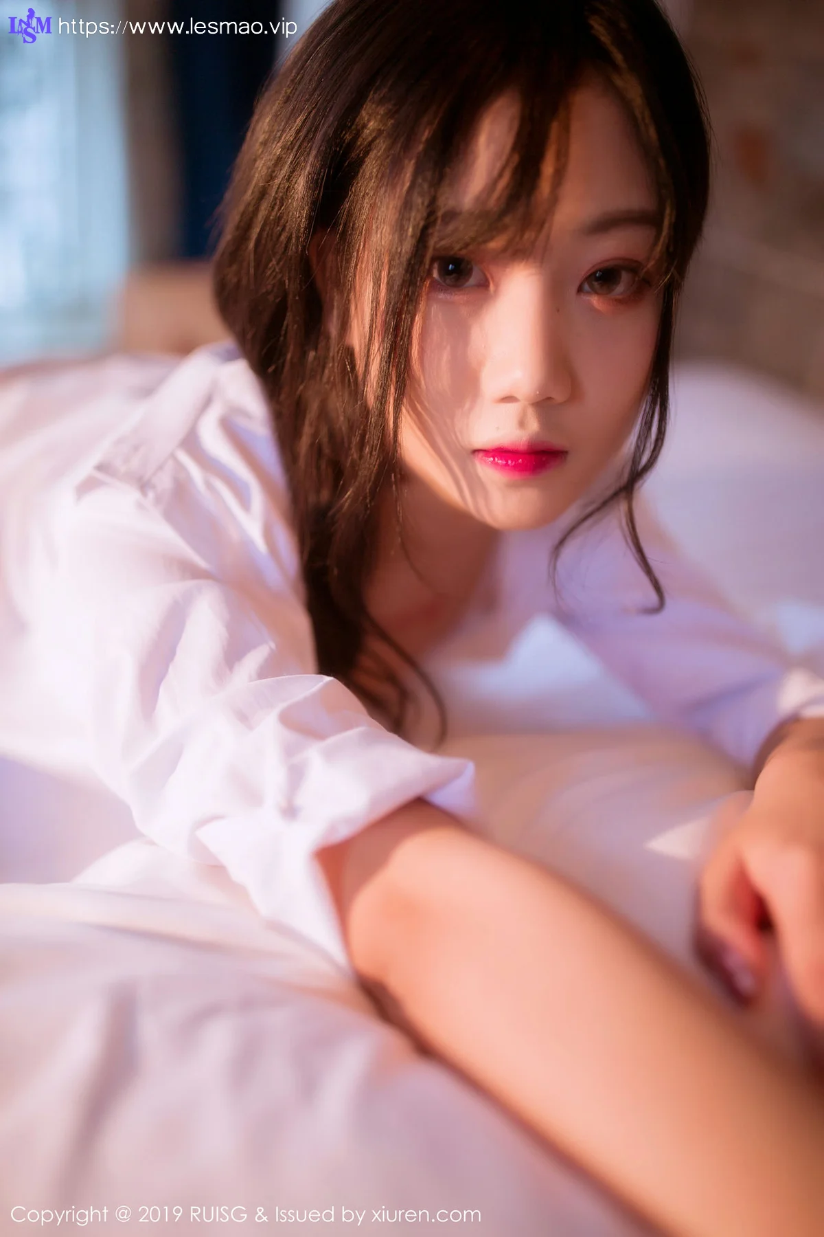 RUISG 瑞丝馆 Vol.087 新人软妹子 人间不值得lily 首套写真 - 12