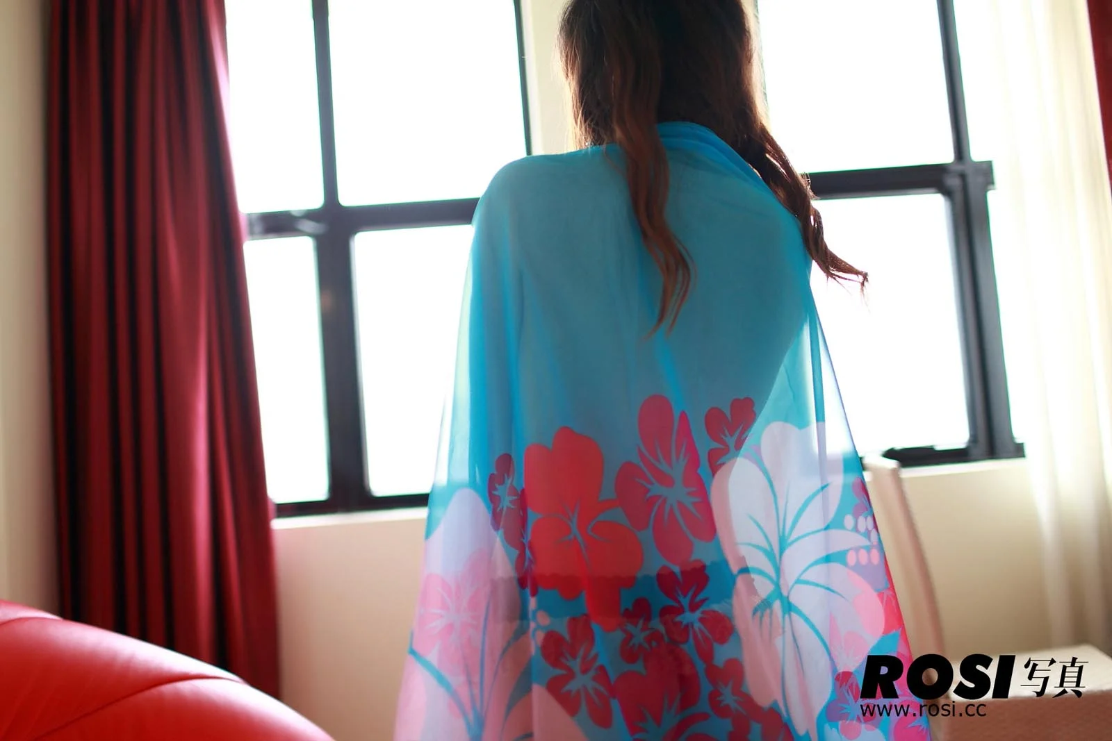 Rosi 写真 No.031 29P/19.89M - 24