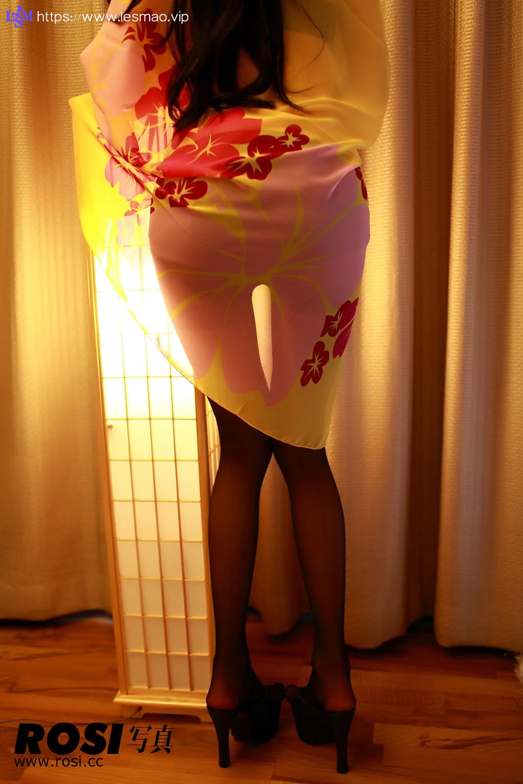 Rosi 写真 No.037 32P/25.22M - 23