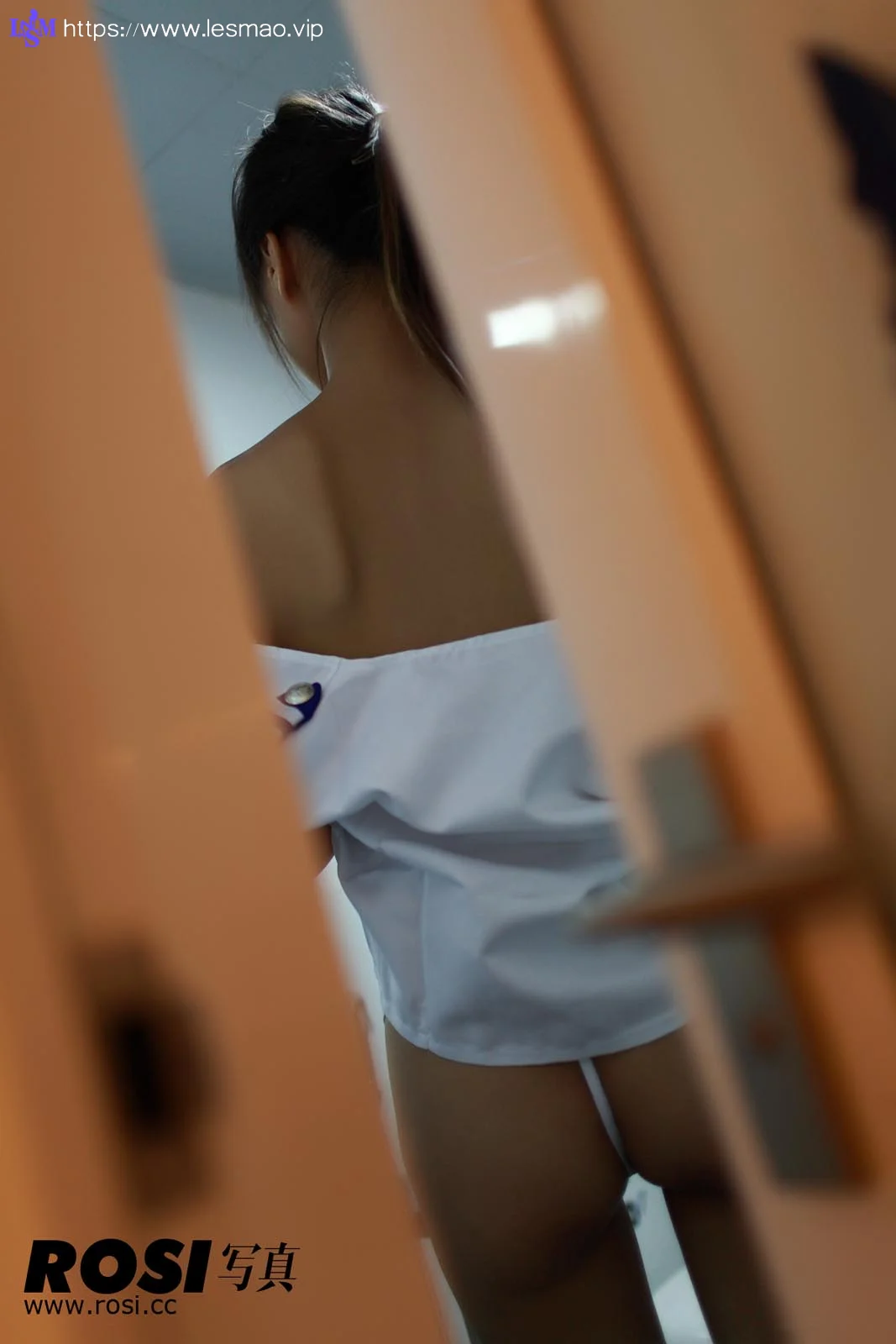 Rosi 写真 No.096 40P/43.19M - 35