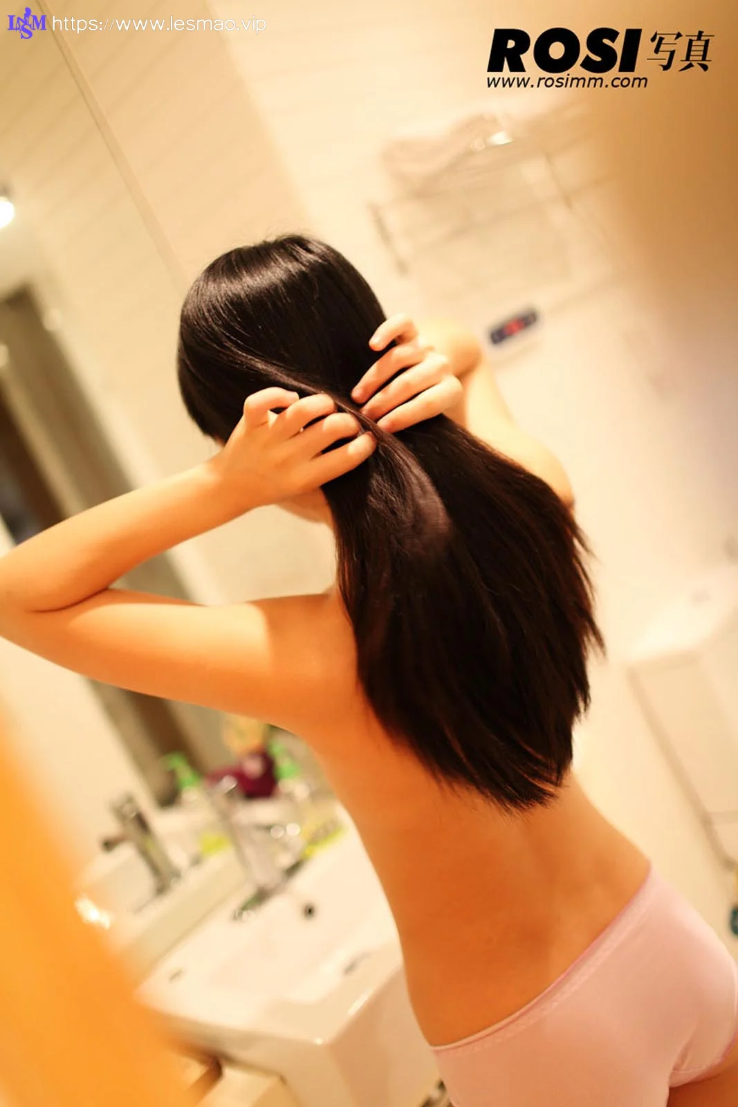 Rosi 写真 No.293 38P/35.79M - 25