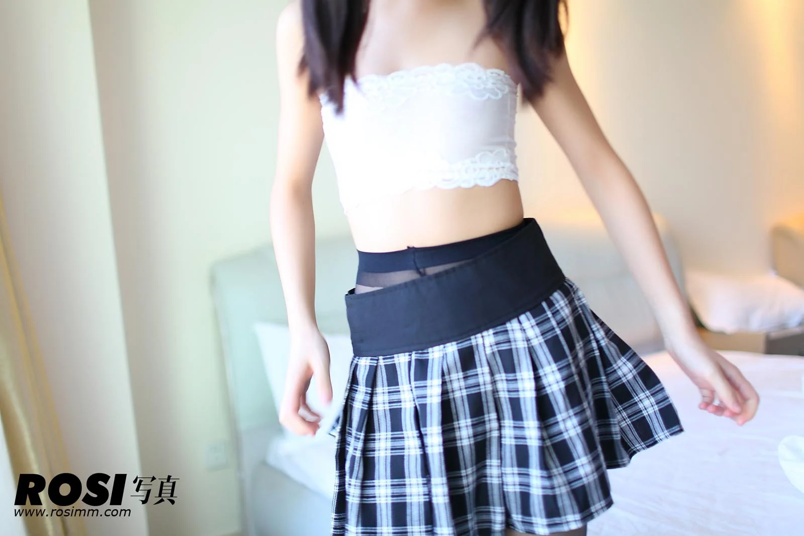 Rosi 写真 No.308 50P/52.4M - 12