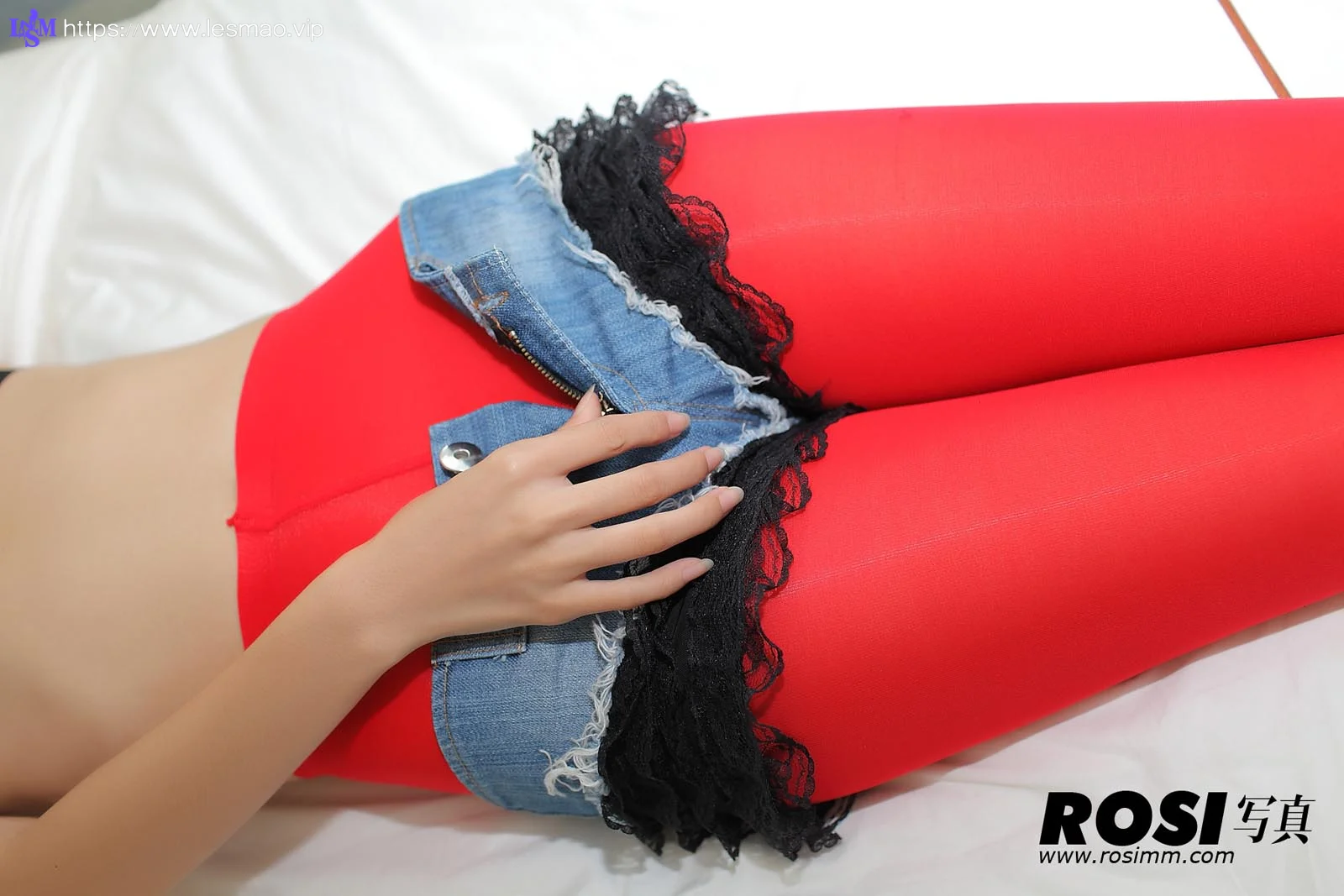 Rosi 写真 No.354 38P/37.8M - 17