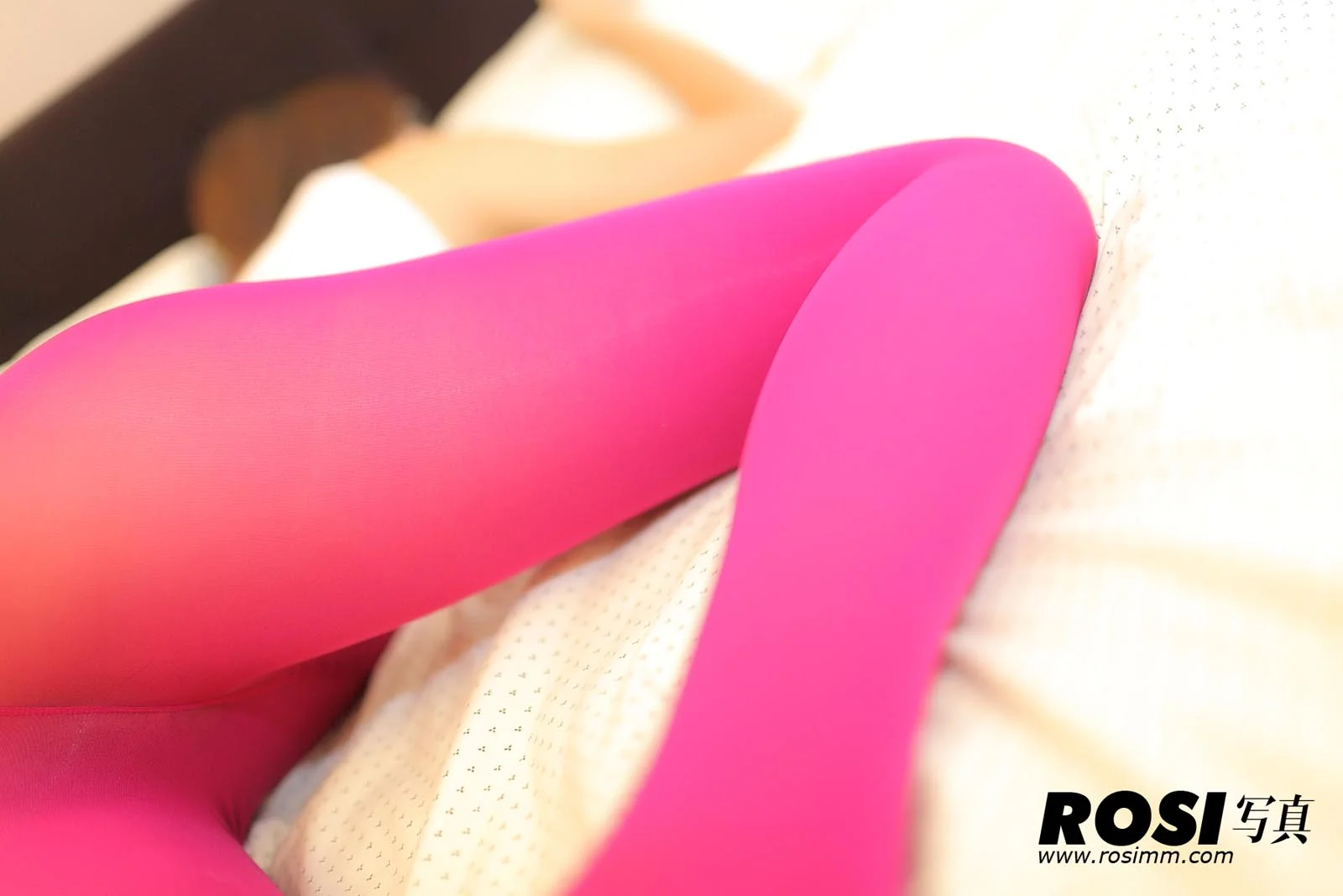 Rosi 写真 No.367 34P/32.2M - 23