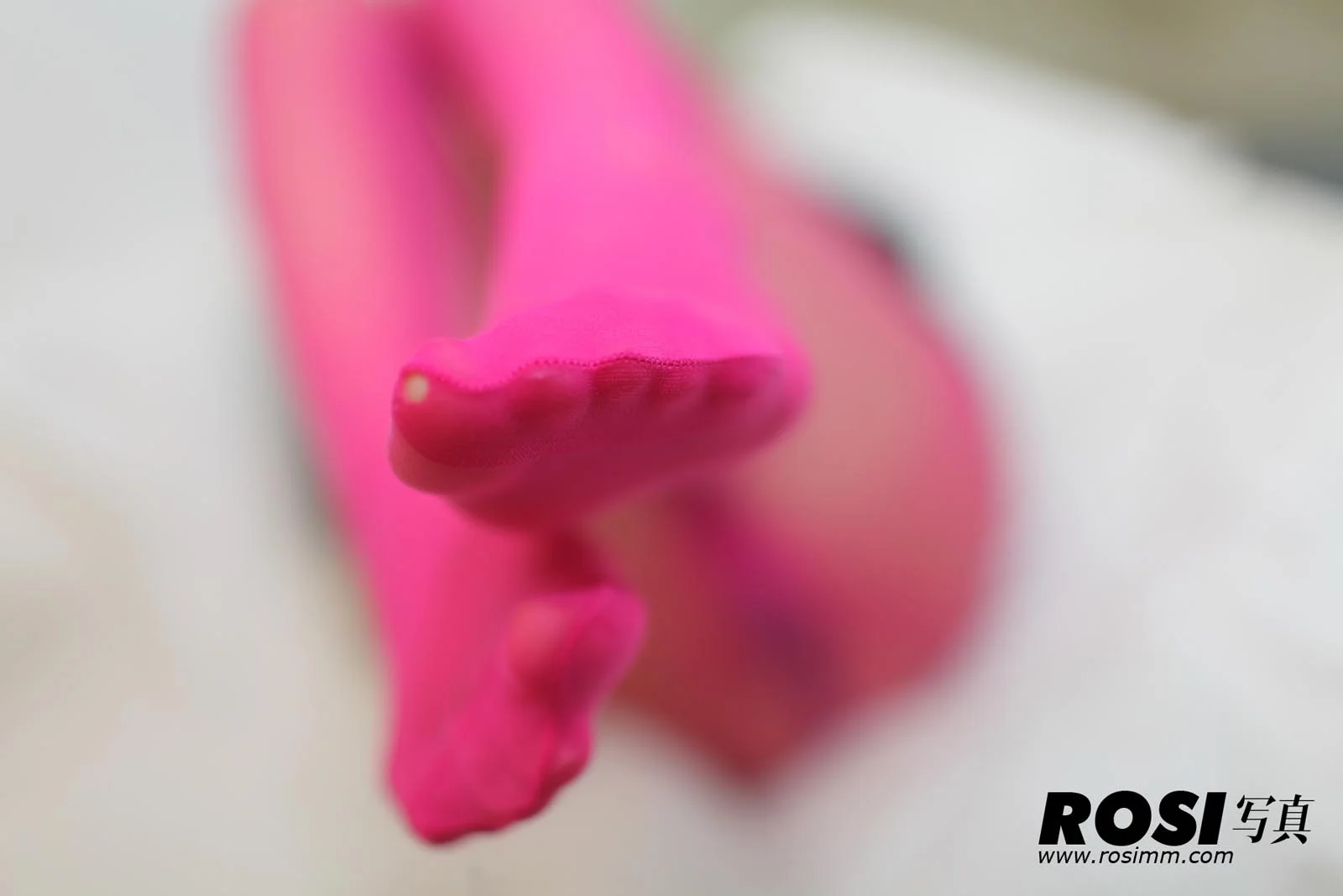 Rosi 写真 No.375 55P/46.0M - 48
