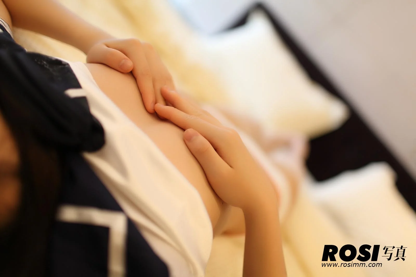 Rosi 写真 No.377 29P/25.0M - 26