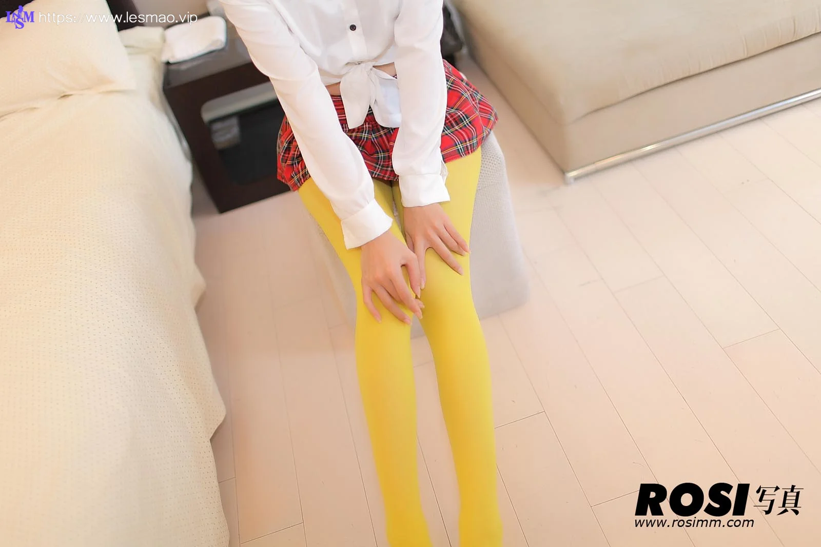 Rosi 写真 No.383 53P/50.0M - 20