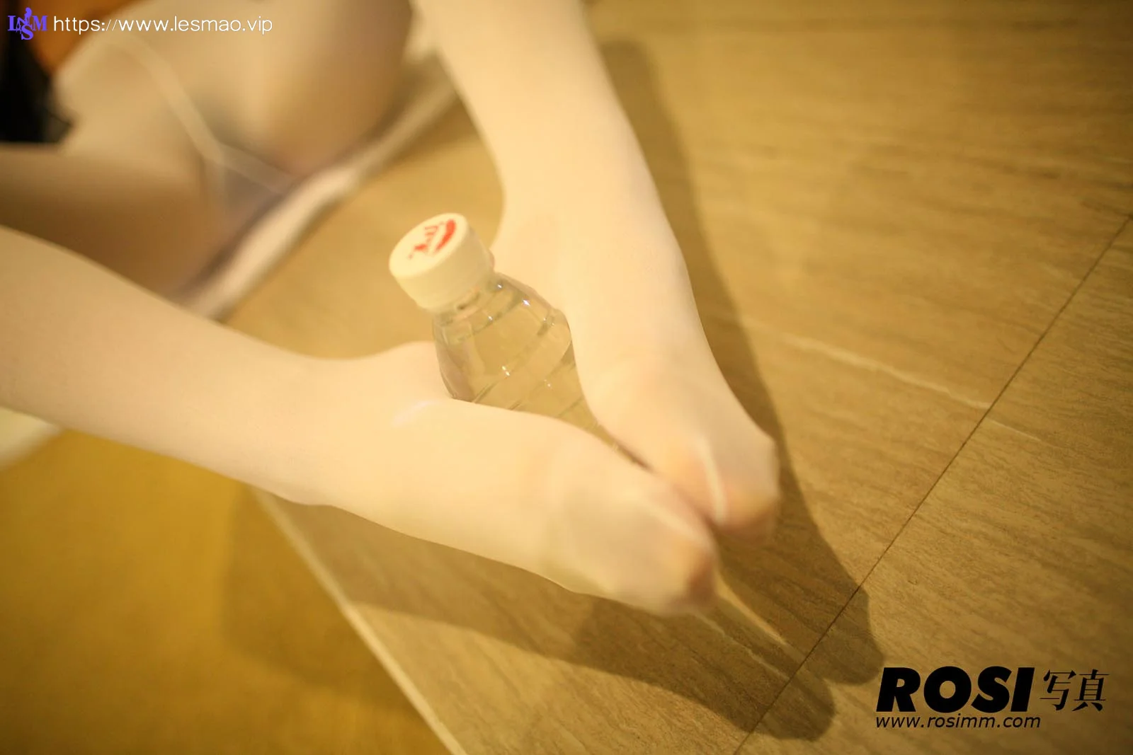 Rosi 写真 No.426 68P/80.9M - 55