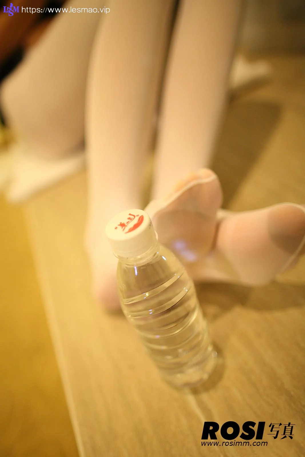 Rosi 写真 No.426 68P/80.9M - 65