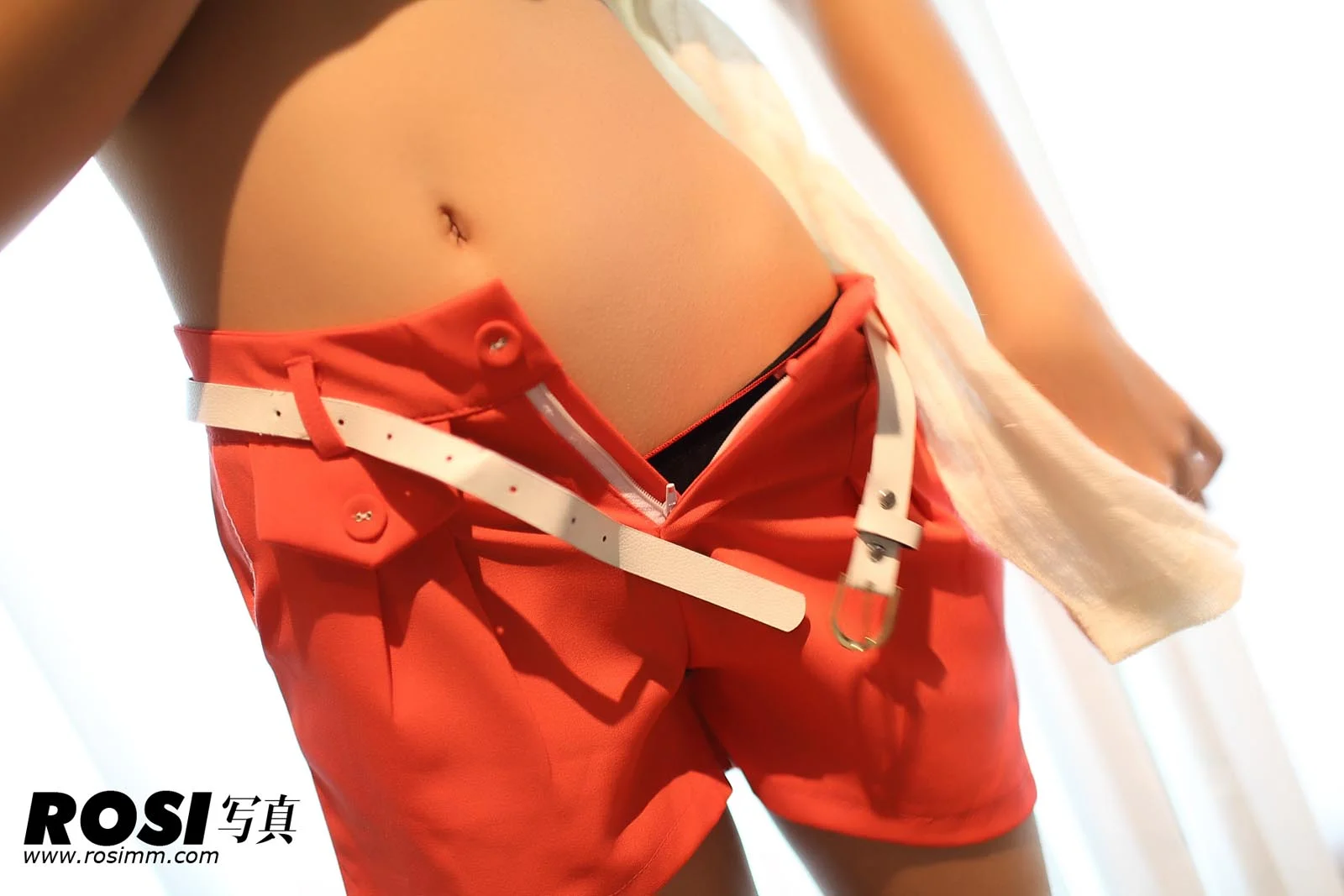 Rosi 写真 No.568 53P/37.4M - 35