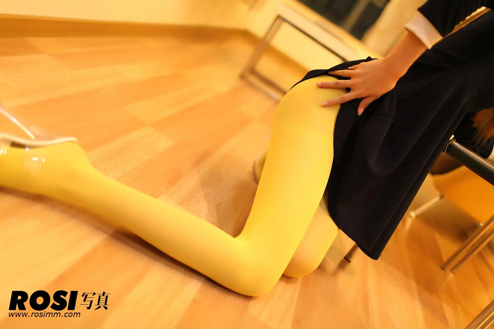 Rosi 写真 No.706 36P/41.5M - 19