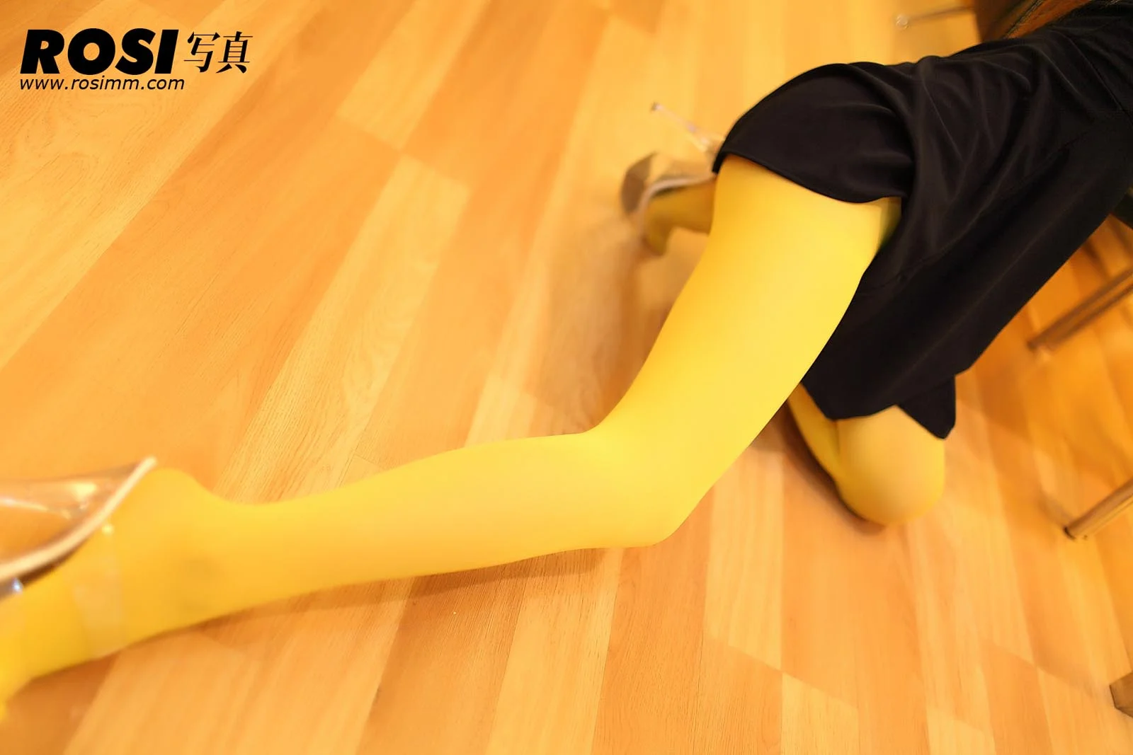 Rosi 写真 No.706 36P/41.5M - 25