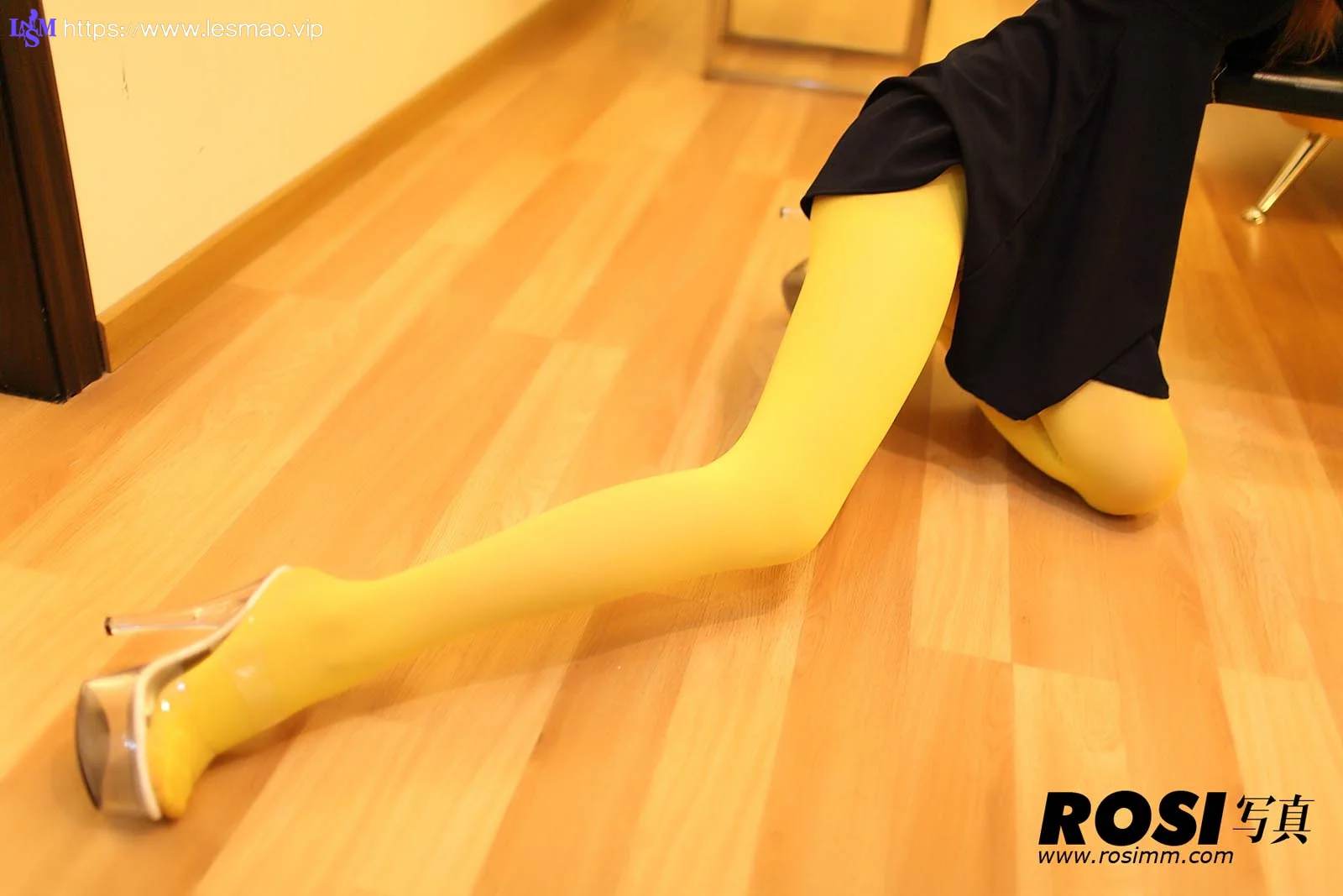 Rosi 写真 No.706 36P/41.5M - 26