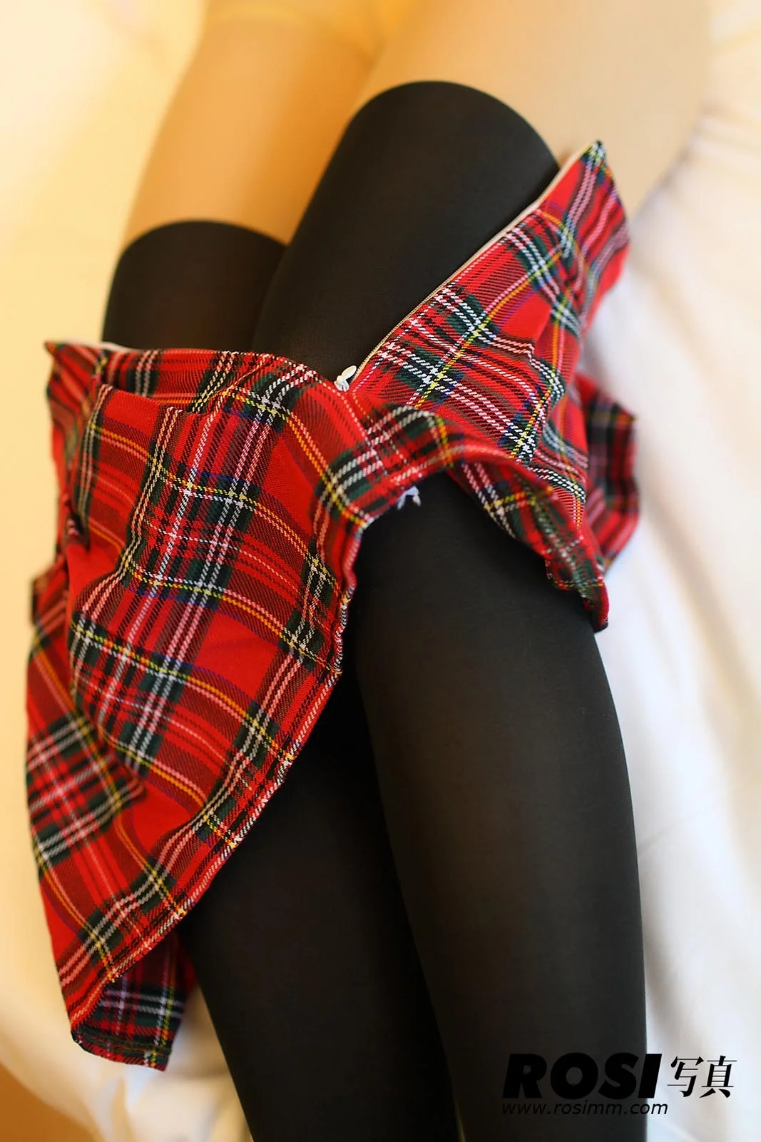 Rosi 写真 No.709 65P/73.9M - 25