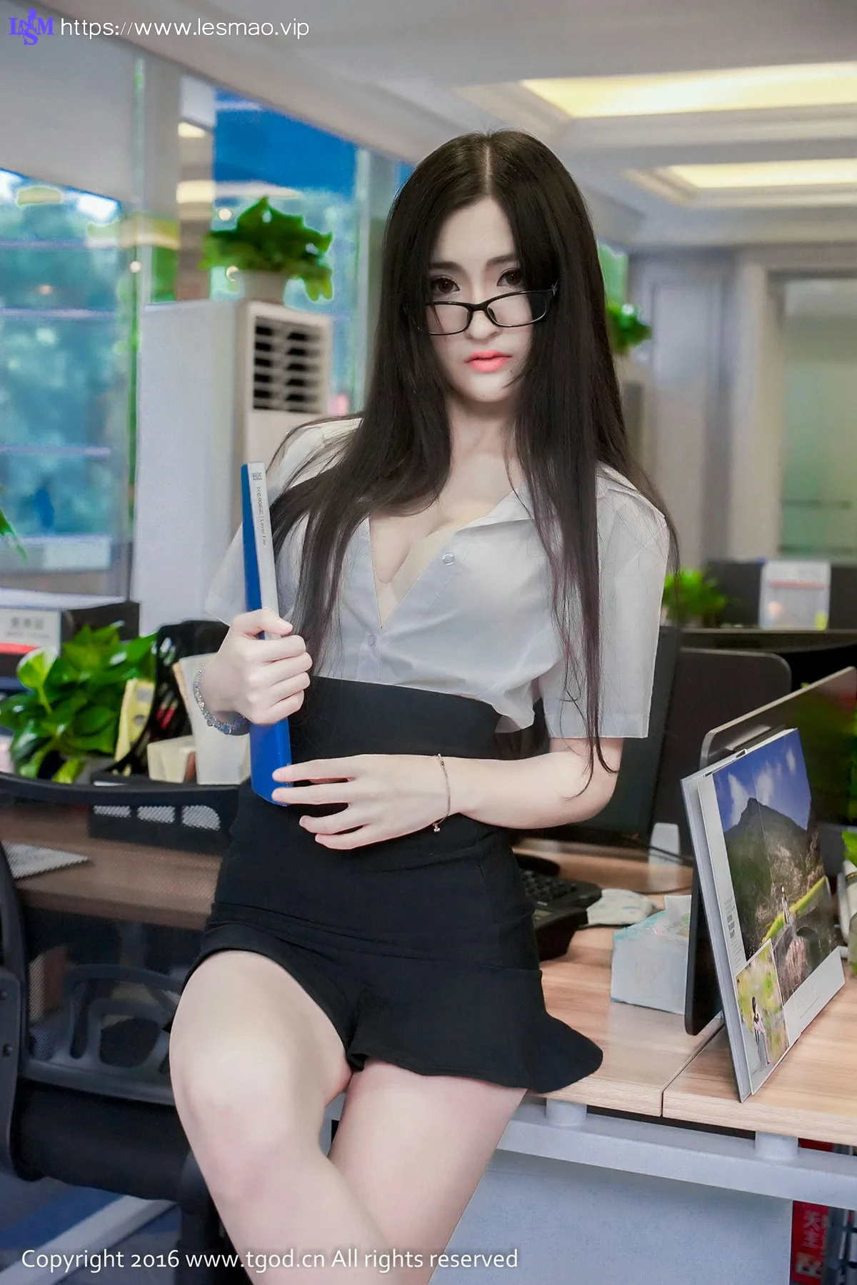TGOD 推女神 沈梦瑶G-cat娇俏小秘书~！ - 33