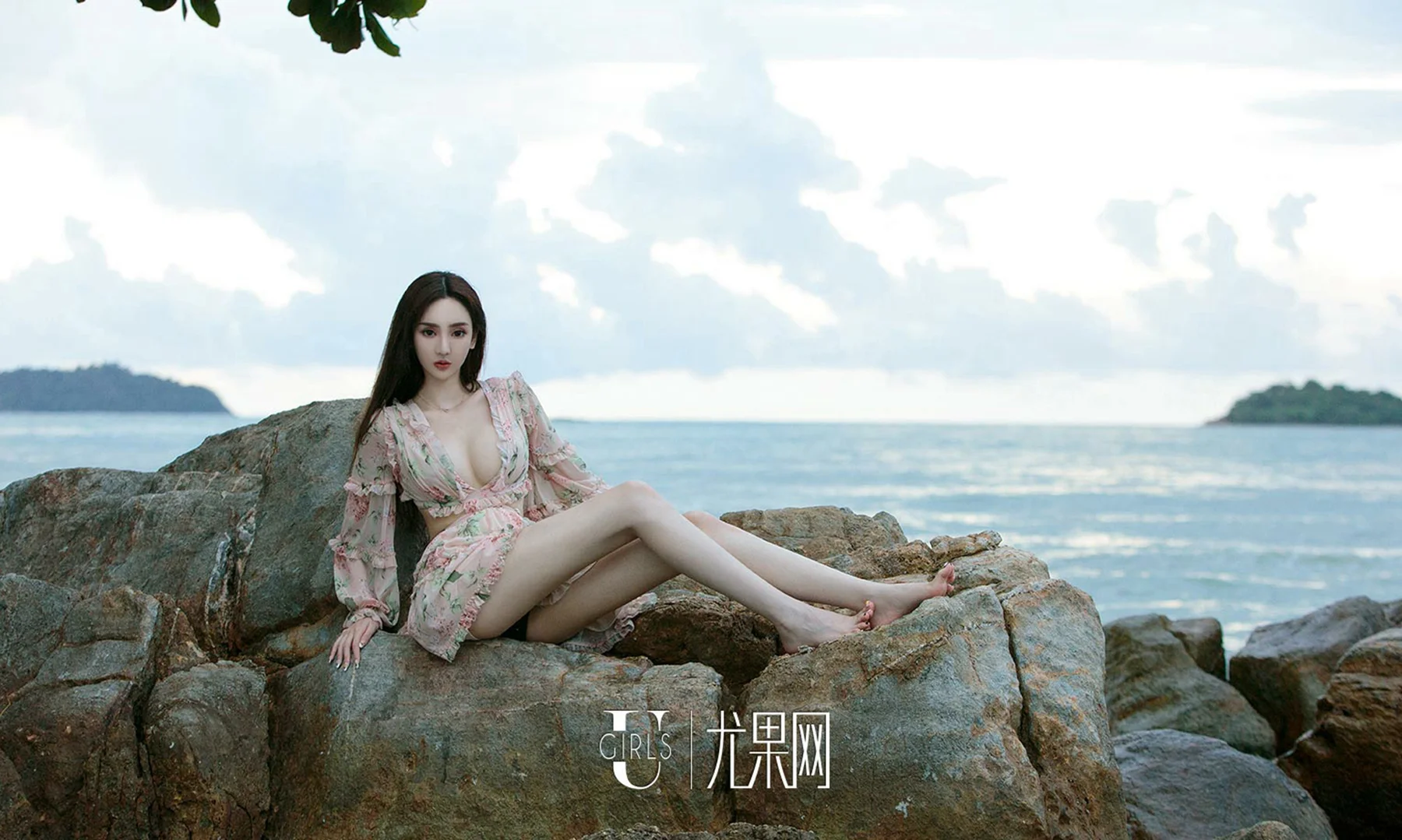 UGirls 爱尤物 No.1236 于思琪 纯小希 林琳 刘曦莹 模特合辑 - 34
