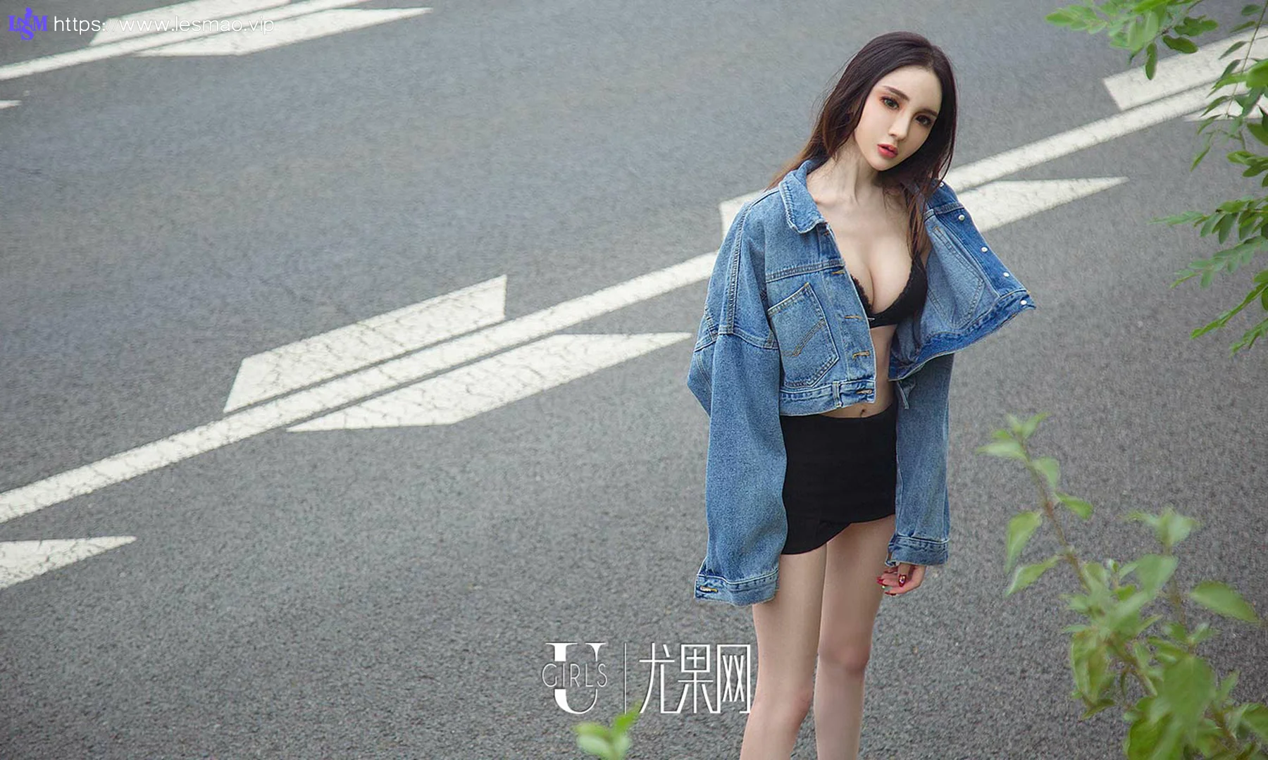 UGirls 爱尤物 No.1238 阿依努尔瓦娅街拍写真 - 34