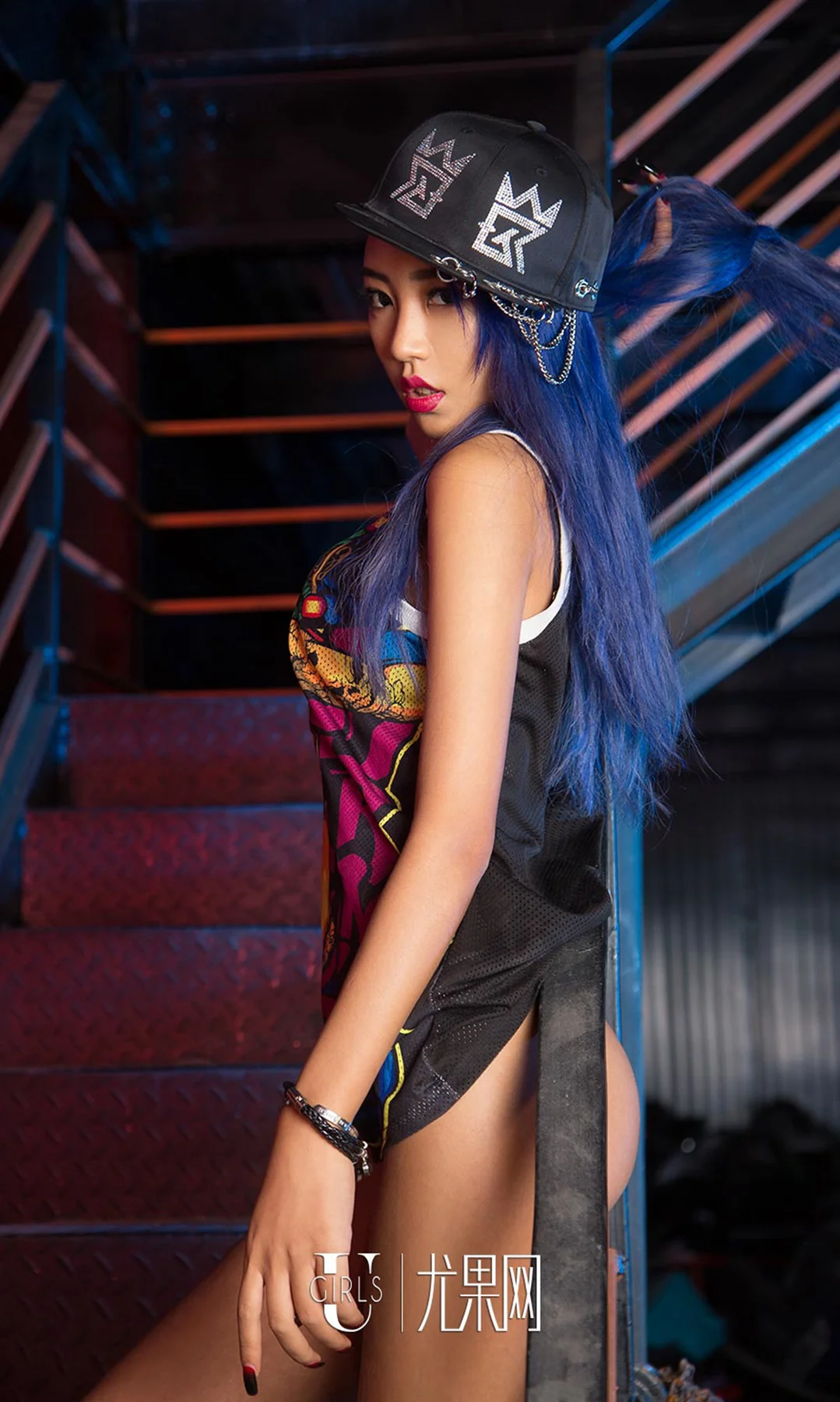 UGirls 爱尤物 No.1246 黑麦色美女小黑 - 31