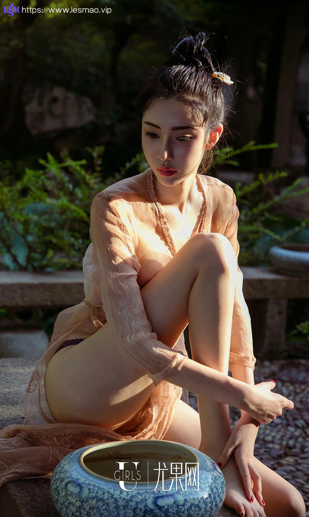 UGirls 爱尤物 No.1250 萌琪琪庭院深 - 12