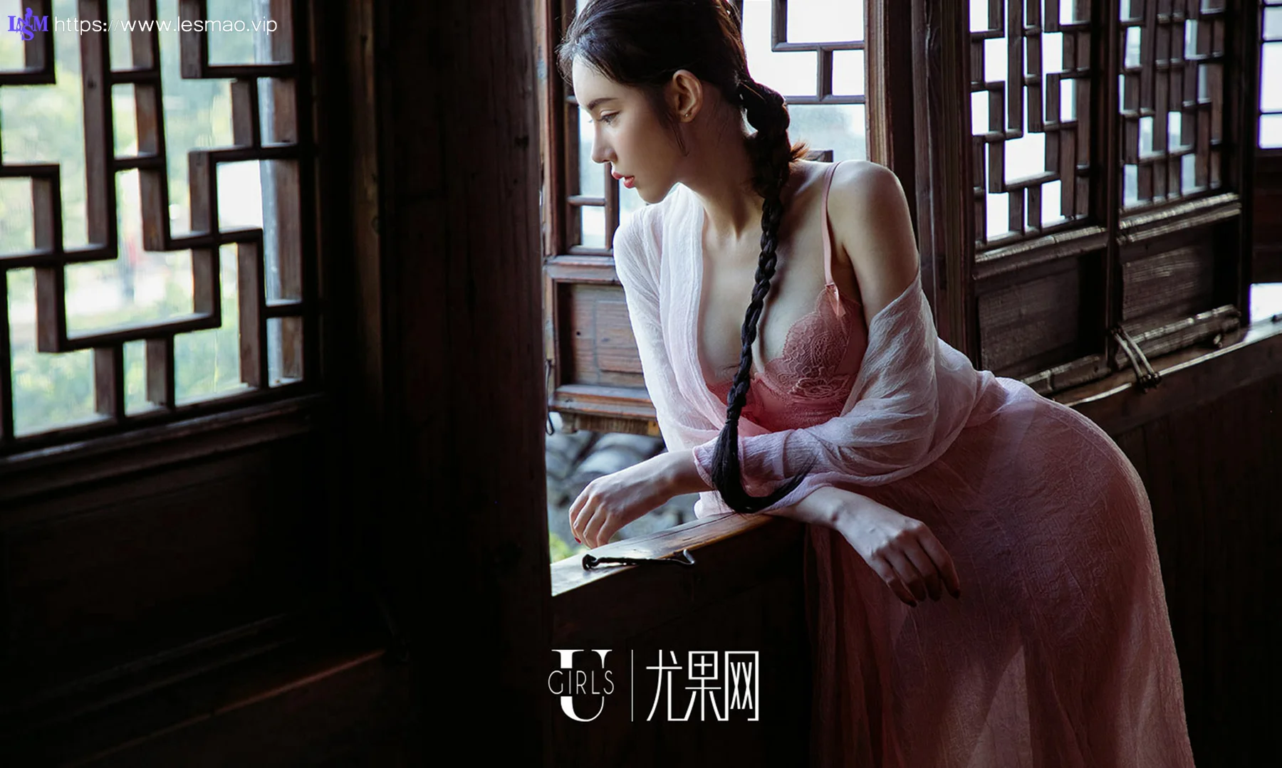 UGirls 爱尤物 No.1250 萌琪琪庭院深 - 35