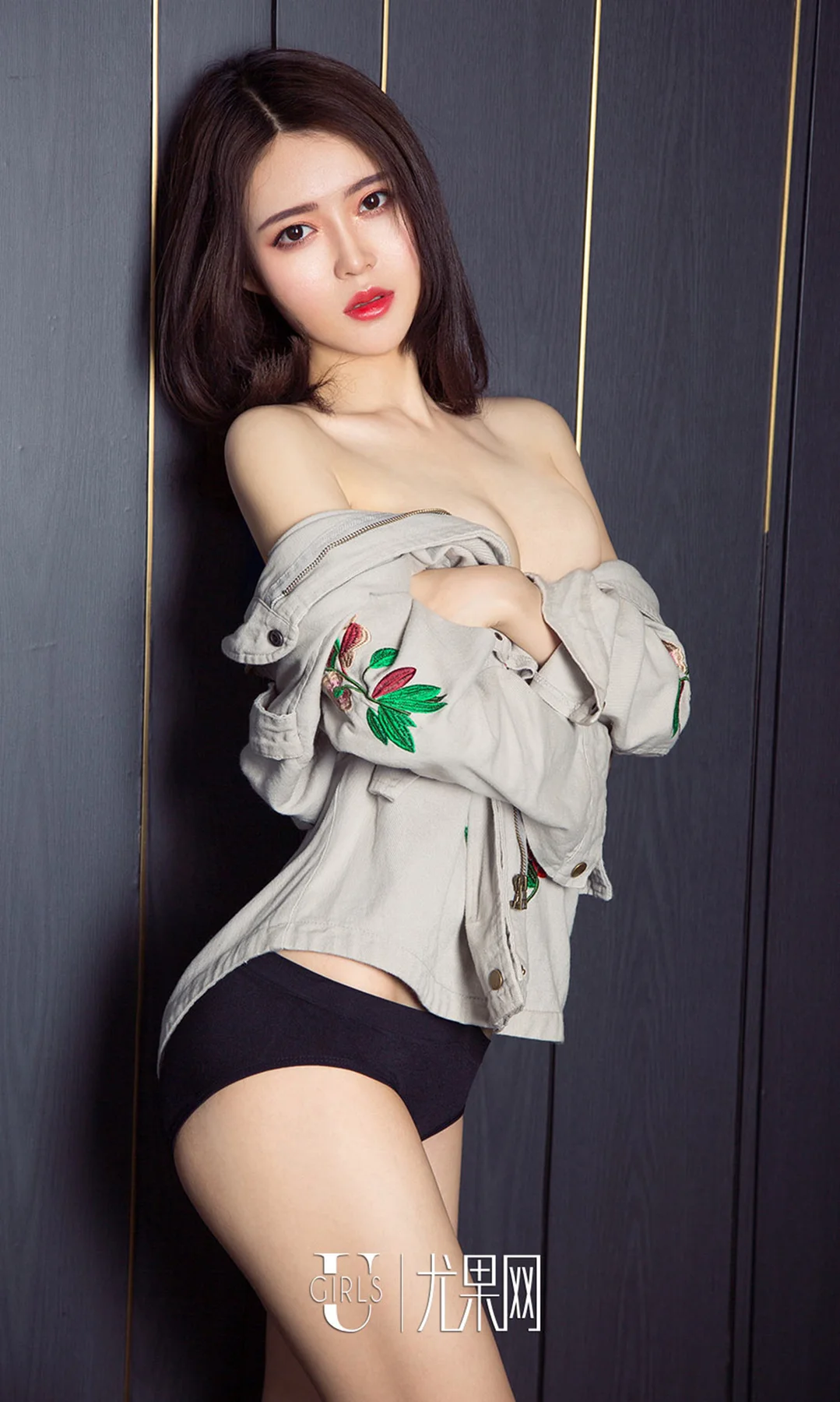 UGirls 爱尤物 No.1306 梦琪 制服长腿美女 - 25