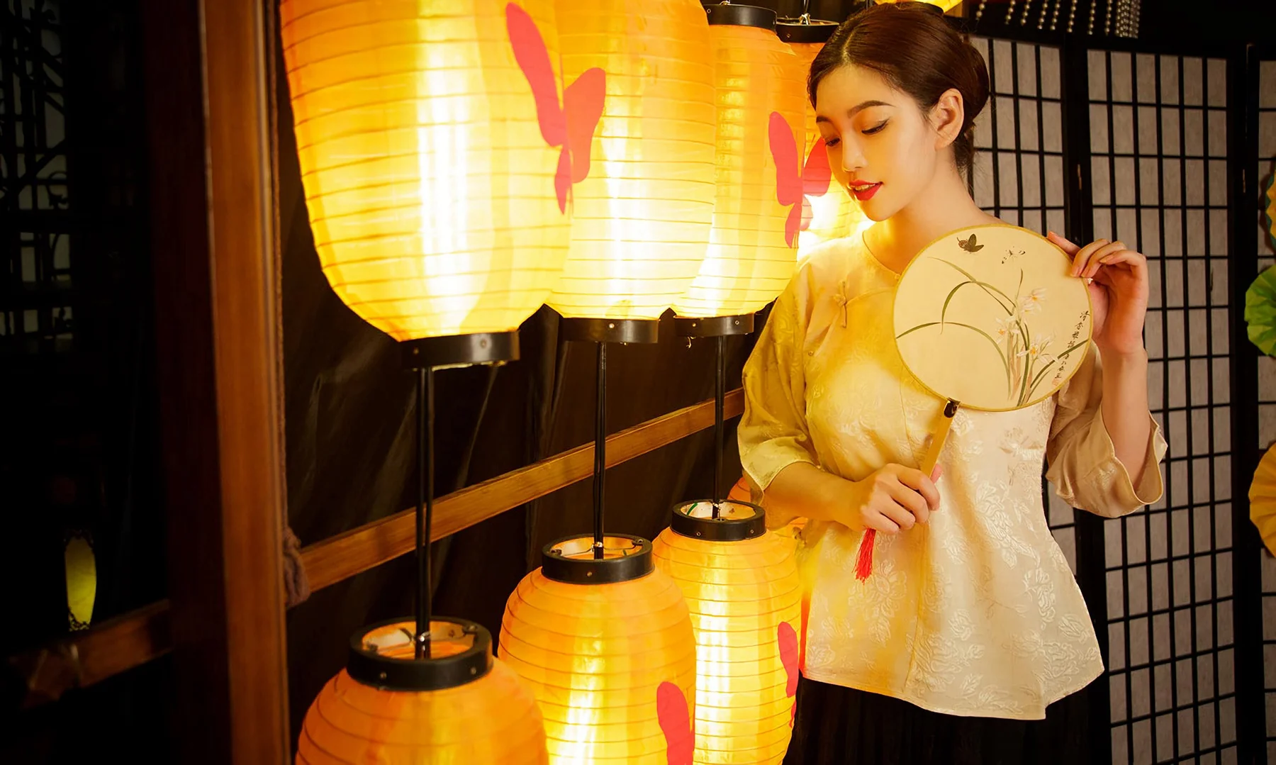 UGirls 爱尤物 No.1577 刘邦妮和孟十朵 古韵味旗袍 - 24