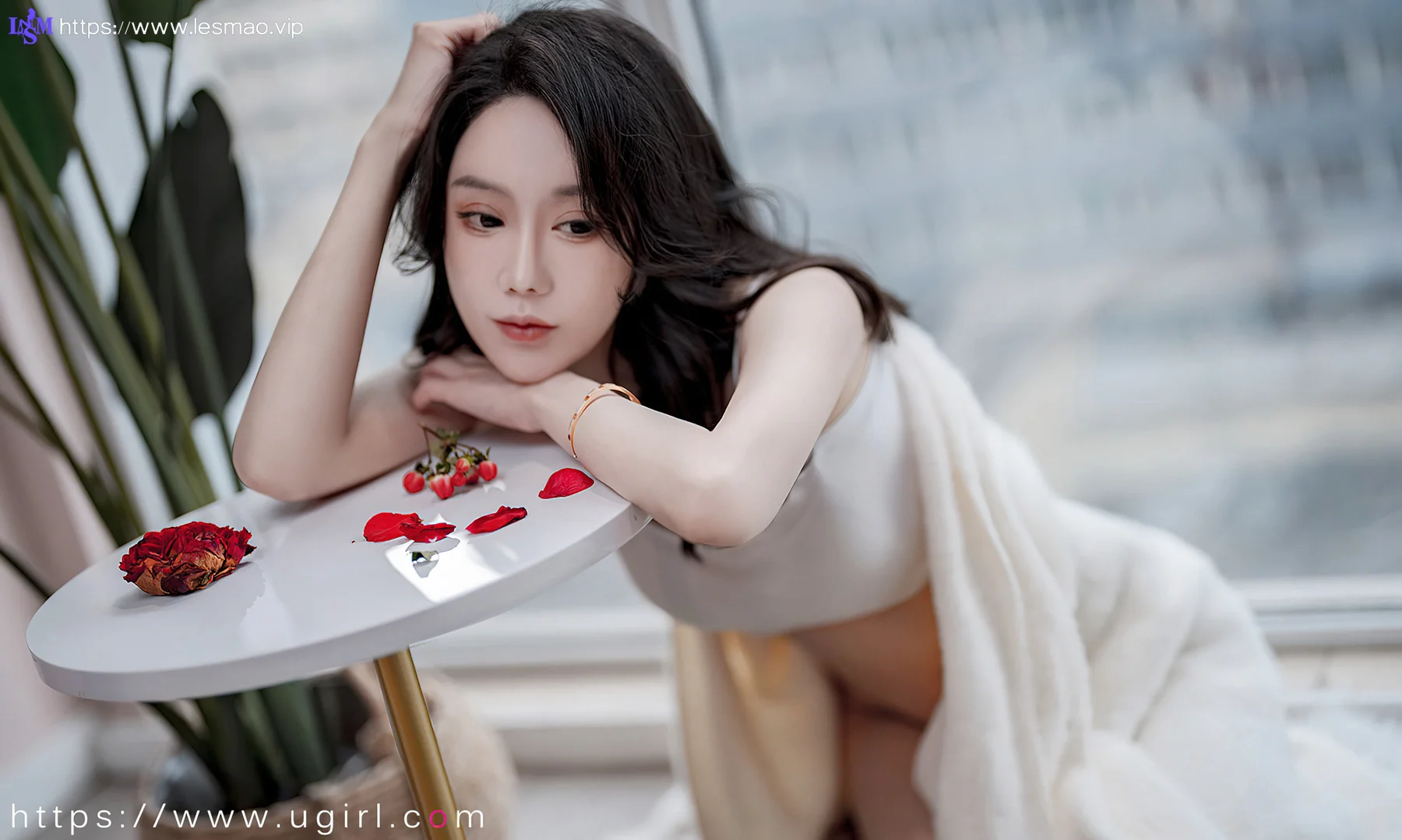 UGirls 爱尤物 No.2320 欣凌 初味 - 34
