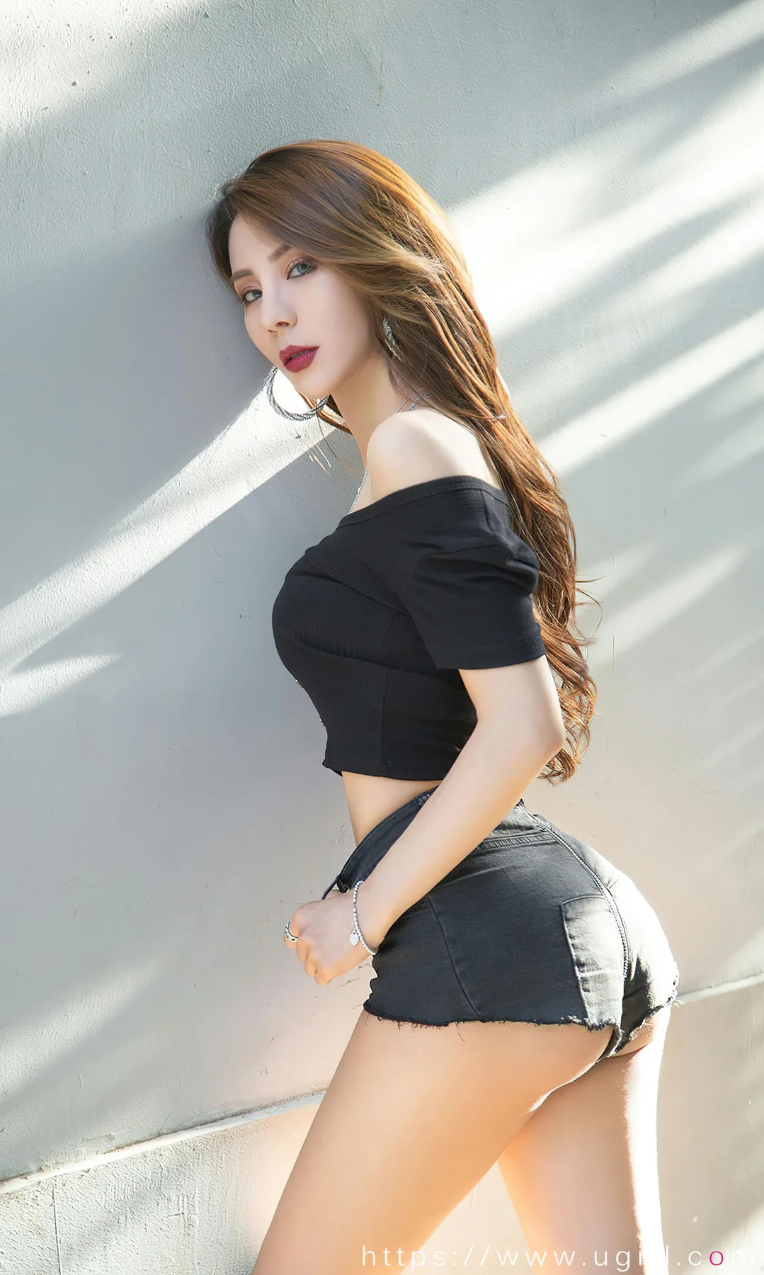UGirls 爱尤物 No.2392 juicy 不期而遇 - 23