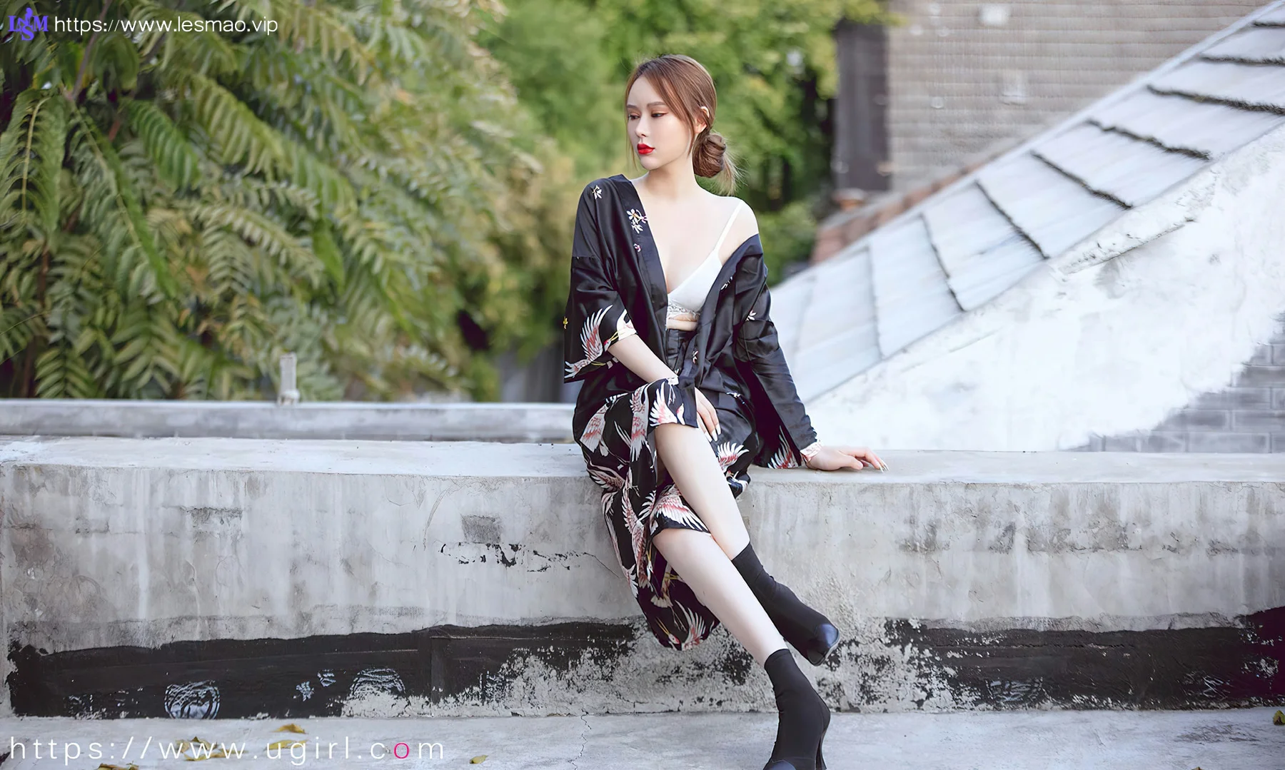 UGirls 爱尤物 No.2529 coral 幻想白昼 - 32