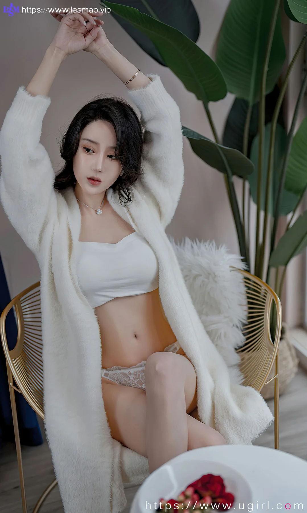 UGirls 爱尤物 No.2615 梦海深处 模特合辑何周周 - 29