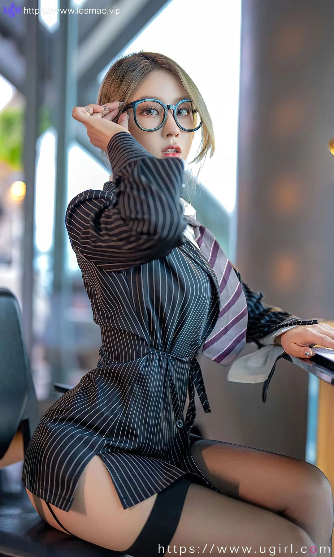 UGirls 爱尤物 No.2702 筱慧 西装加黑丝 - 29