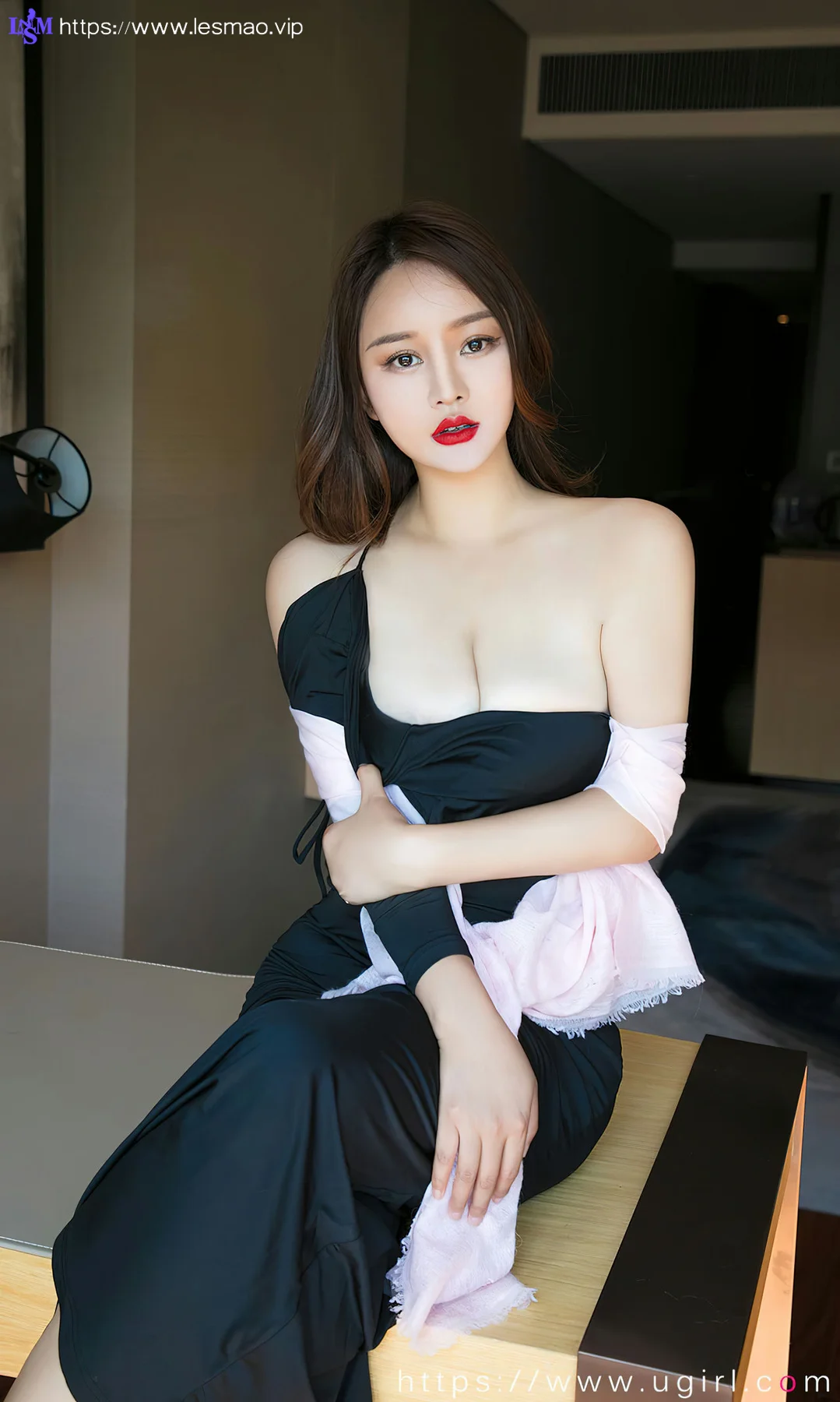 UGirls 爱尤物 No.2813  jona 夏日流火 - 26