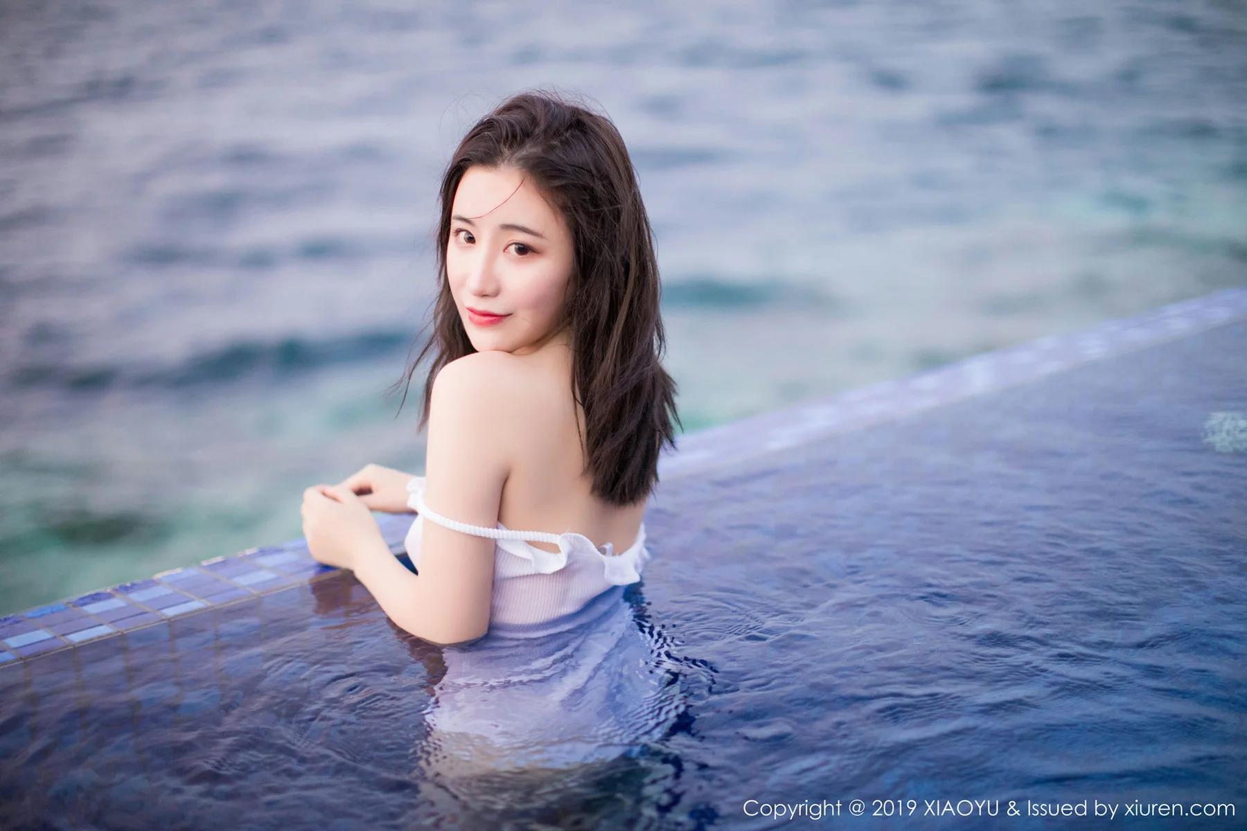 XIAOYU  语画界 Vol.071 绯月樱cherry 马尔泳池性感旅拍 - 32