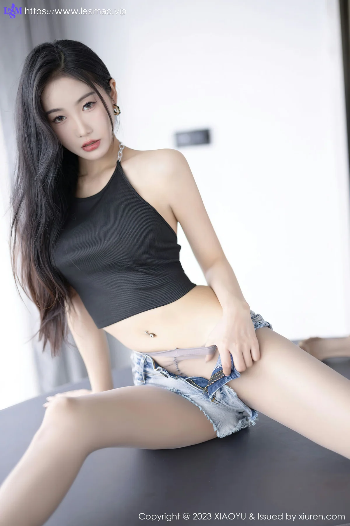 XIAOYU  语画界 Vol.1015  苏苏阿 诱人灰丝性感写真3 - 50