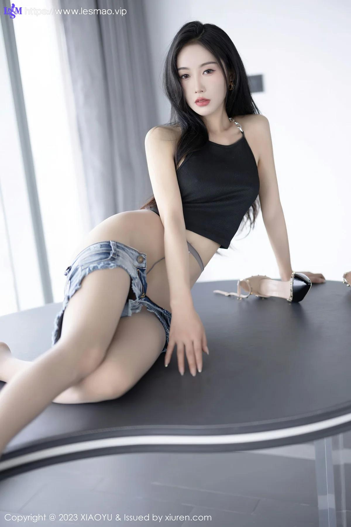 XIAOYU  语画界 Vol.1015  苏苏阿 诱人灰丝性感写真3 - 56