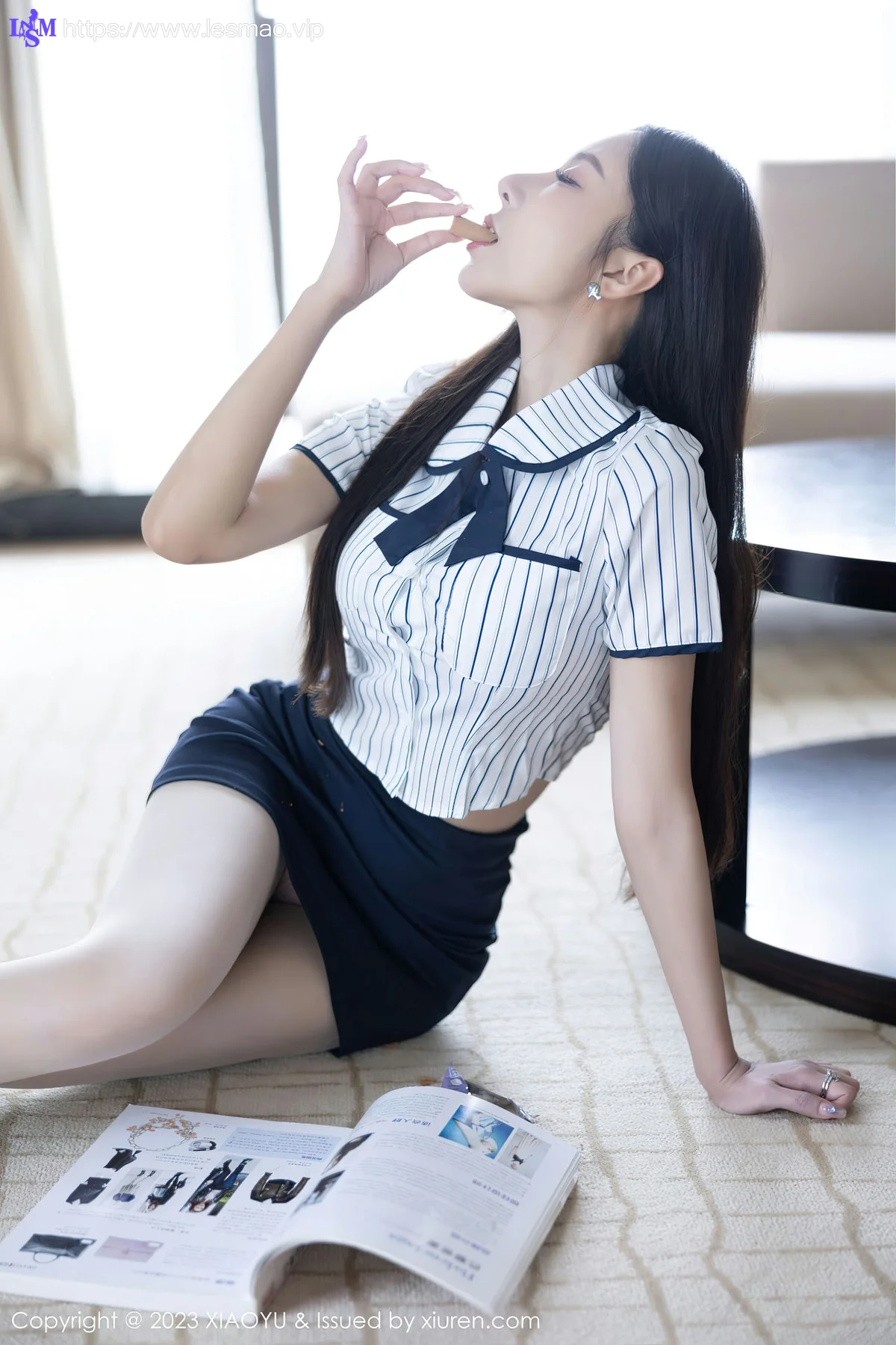 XIAOYU  语画界 Vol.1025  王馨瑶yanni 诱人原色丝袜性感写真 - 20