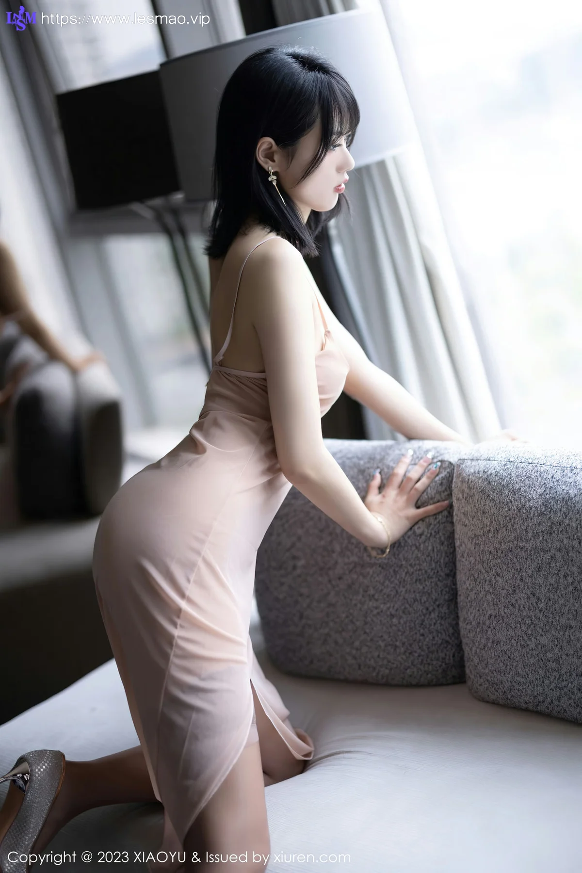XIAOYU  语画界 Vol.1028  林子遥 粉灰色丝袜写真 - 32