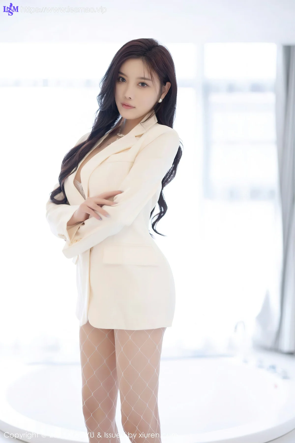 XIAOYU  语画界 Vol.1031  杨晨晨Yome 轻透蕾丝服饰性感写真111 - 3
