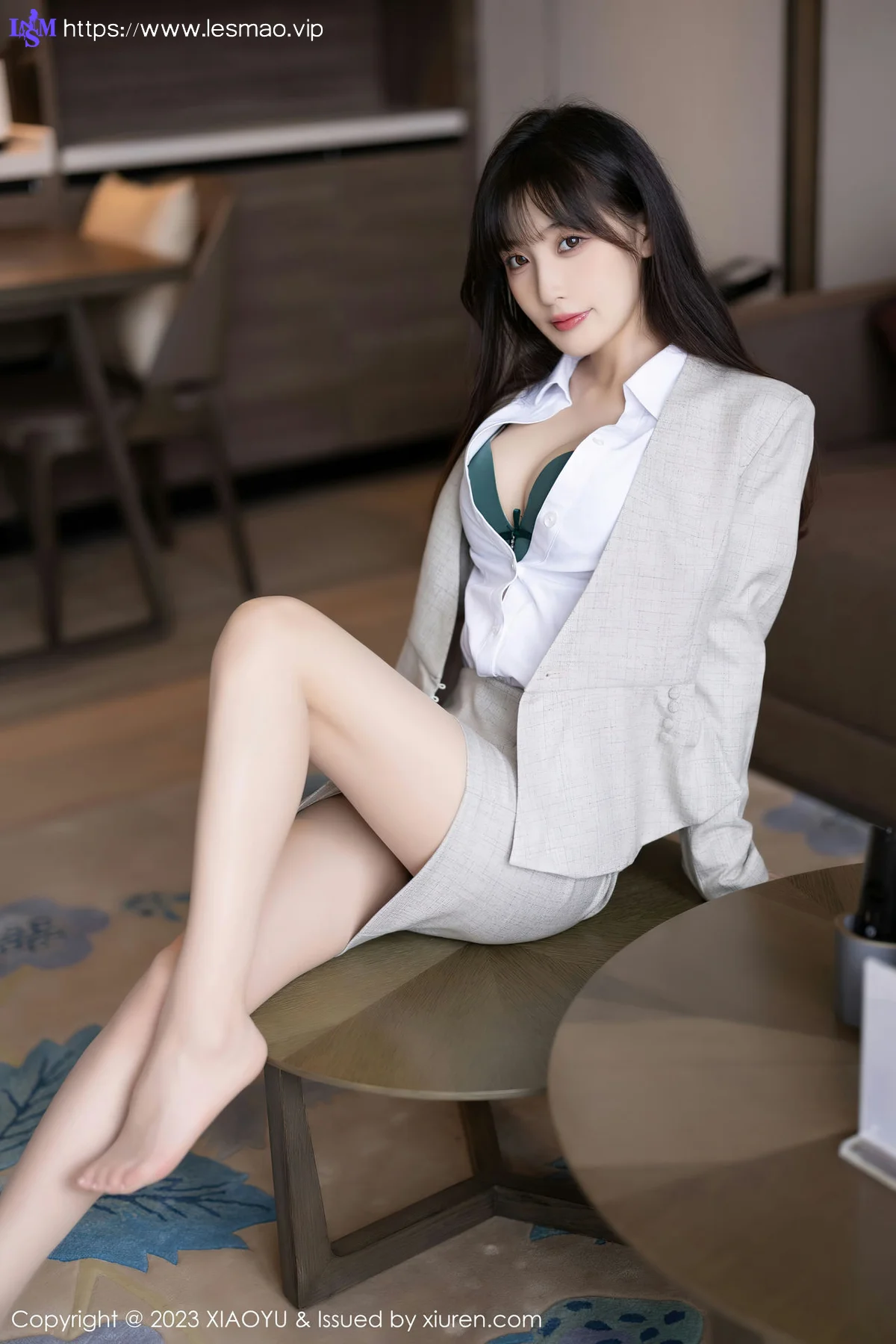 XIAOYU  语画界 Vol.1034  林星阑 浅色职业装性感写真22 - 35