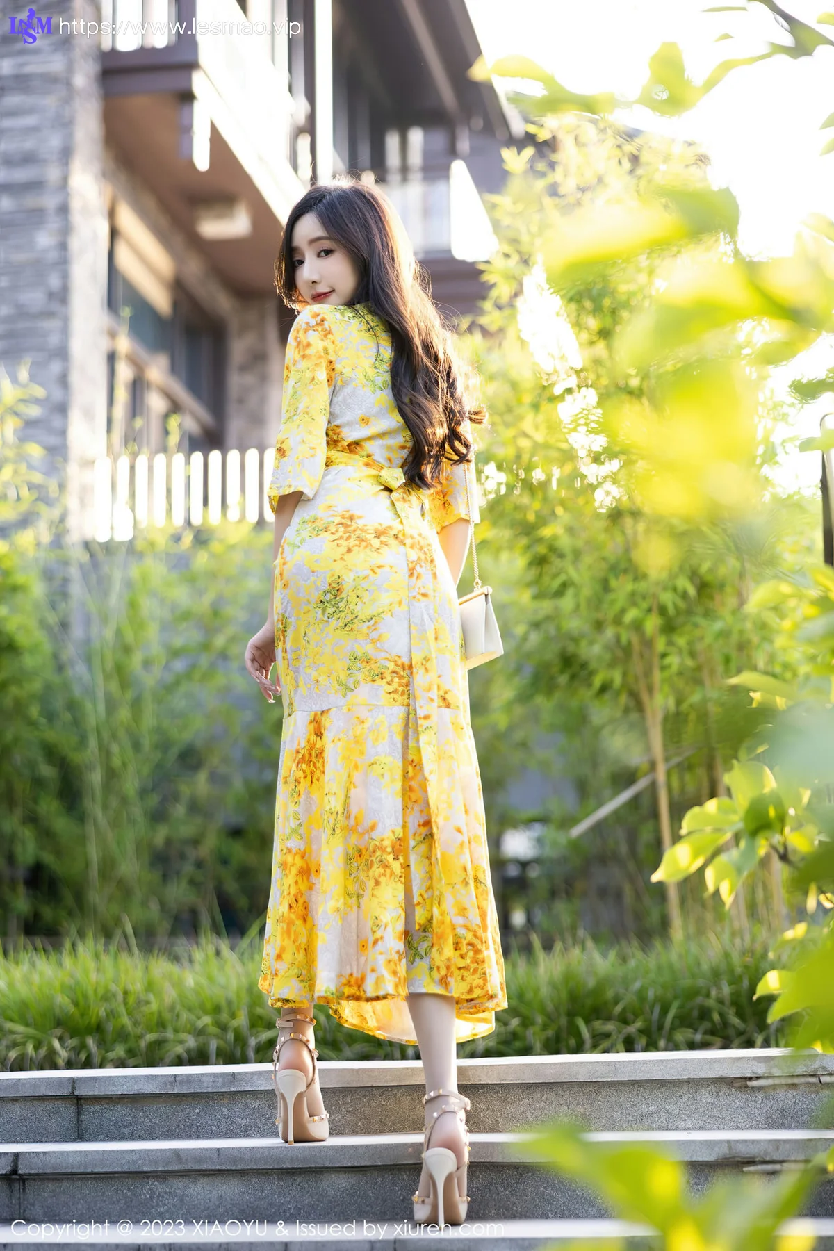XIAOYU  语画界 Vol.1043  王馨瑶yanni 白色蕾丝内衣贵州旅拍111 - 11