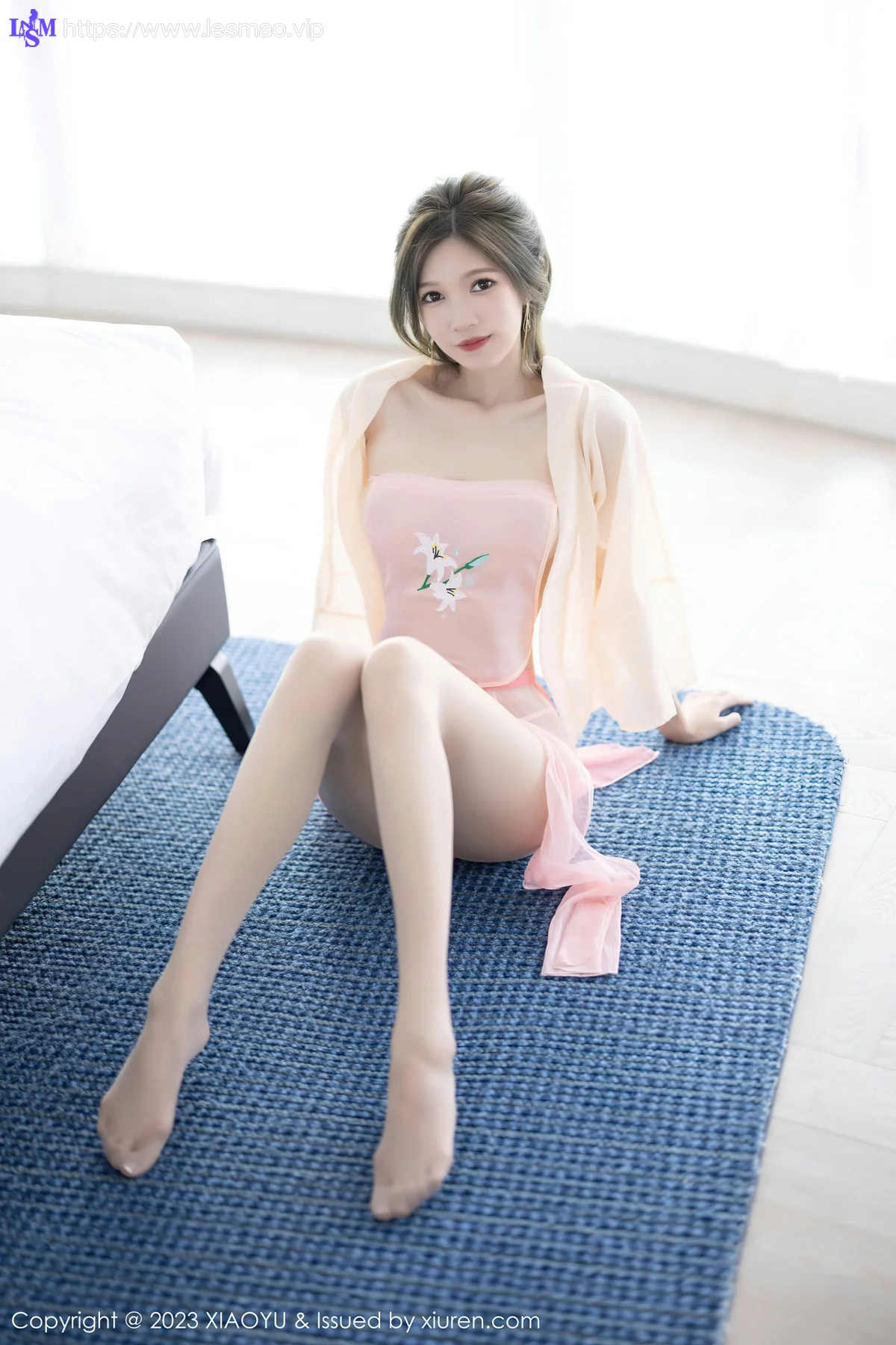 XIAOYU  语画界 Vol.1050  程程程 红色薄纱布兜性感私房1 - 49