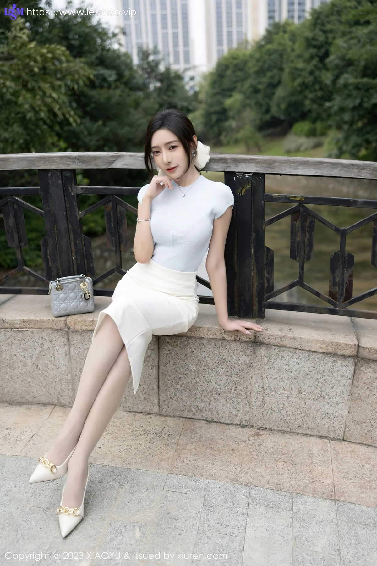 XIAOYU  语画界 Vol.1059  王馨瑶yanni 淡粉色内衣性感写真11 - 16