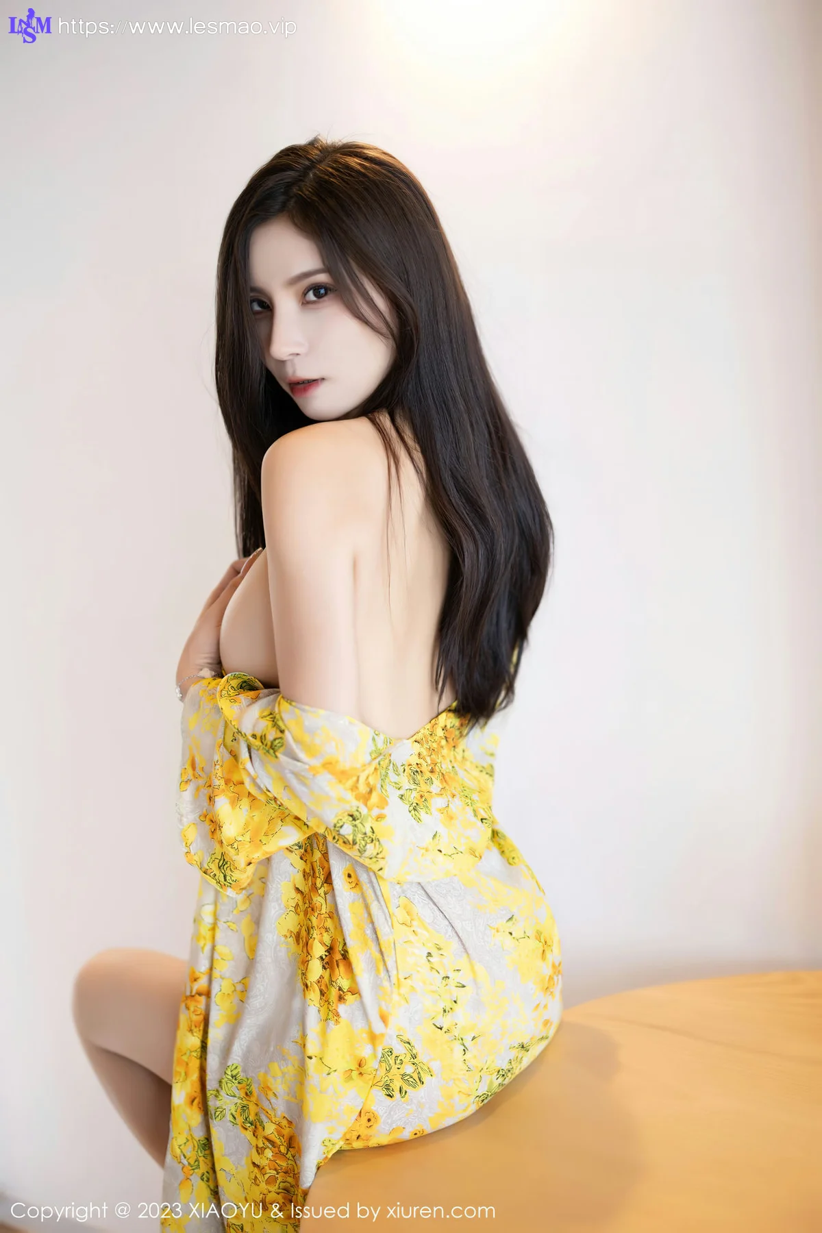 XIAOYU  语画  Vol.1066  小蛮妖Yummy 诱人原色丝袜贵州旅拍写真11 - 47