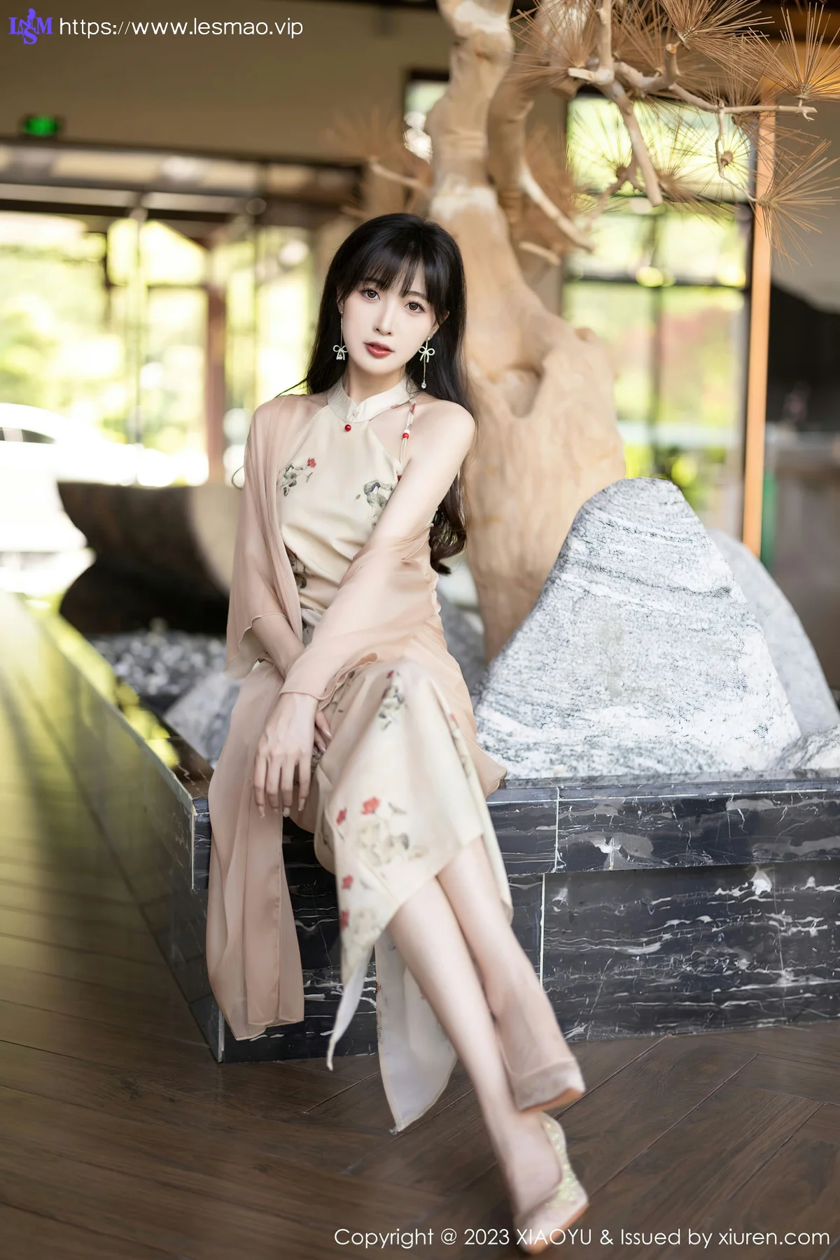XIAOYU  语画  Vol.1071  林星阑 浅色薄纱贵州旅拍1 - 10