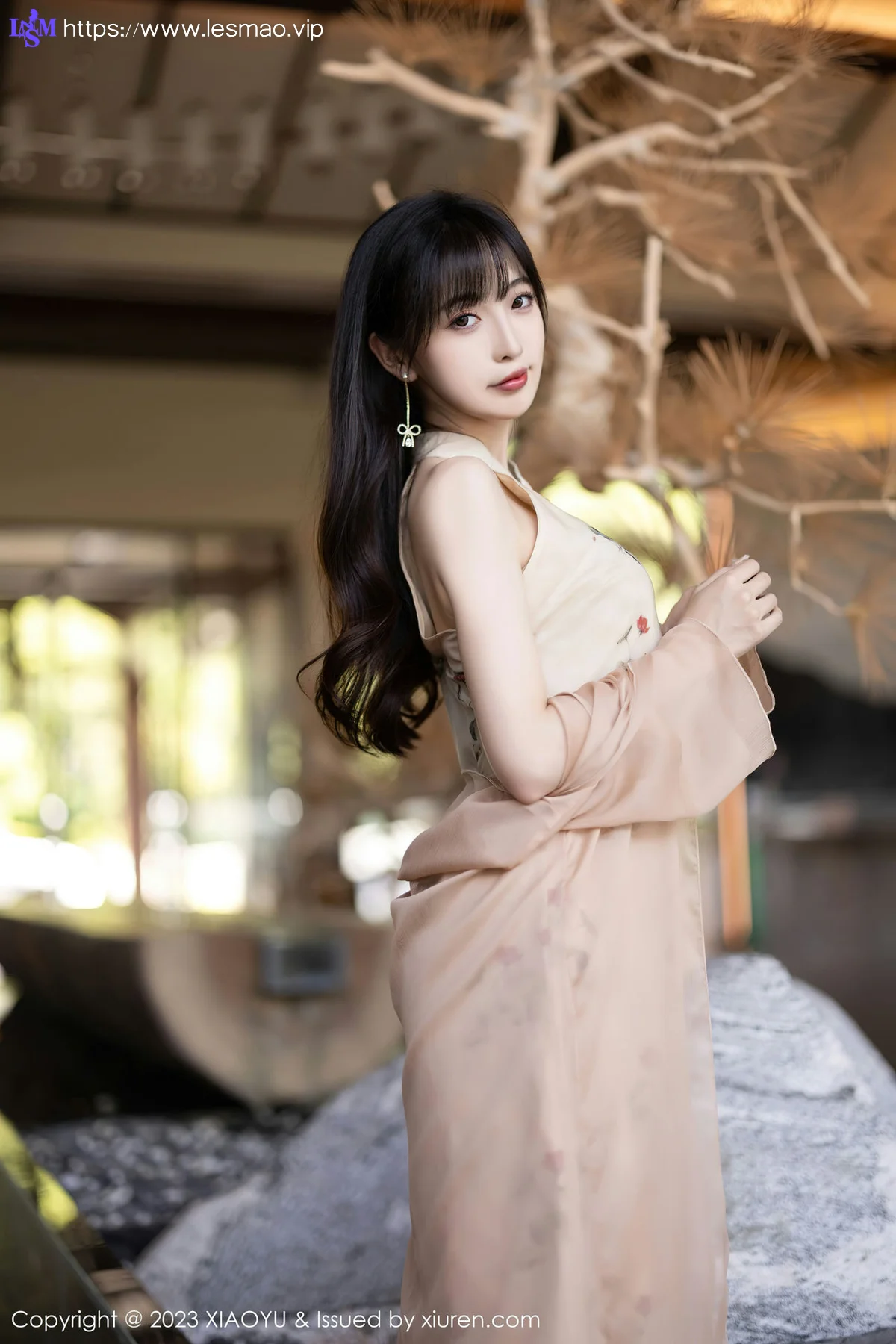 XIAOYU  语画  Vol.1071  林星阑 浅色薄纱贵州旅拍1 - 12