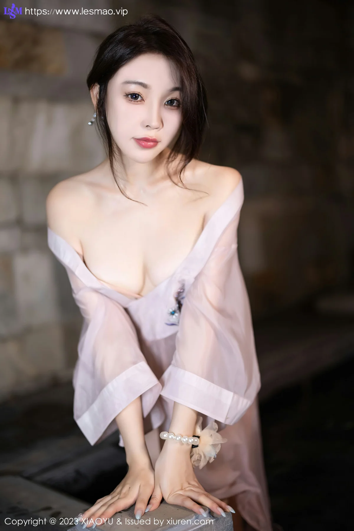XIAOYU  语画  Vol.1076  徐莉芝Booty 轻透薄纱服饰性感写真1 - 51