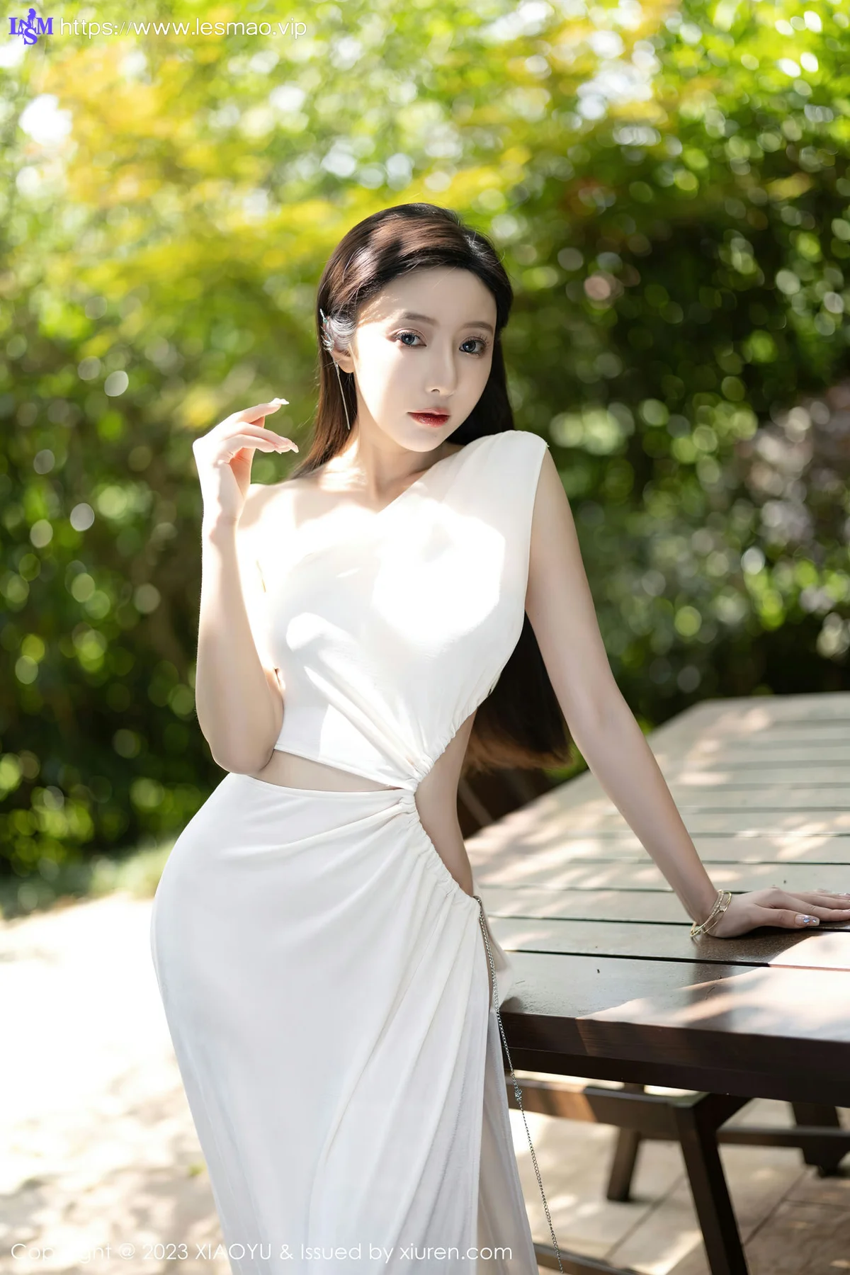 XIAOYU  语画  Vol.1082  王馨瑶yanni 黑色情趣内衣贵州旅拍11 - 13