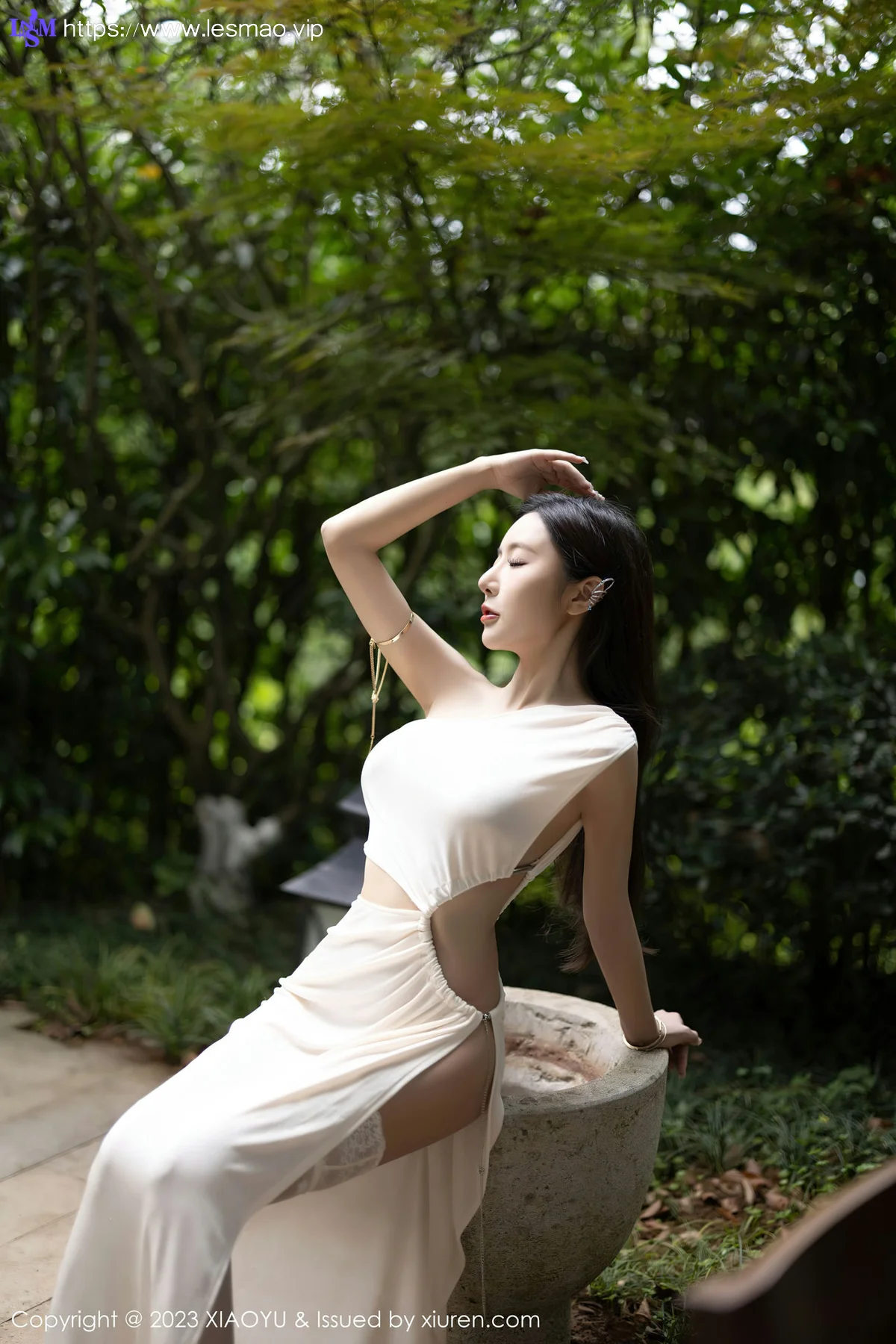 XIAOYU  语画  Vol.1082  王馨瑶yanni 黑色情趣内衣贵州旅拍11 - 23